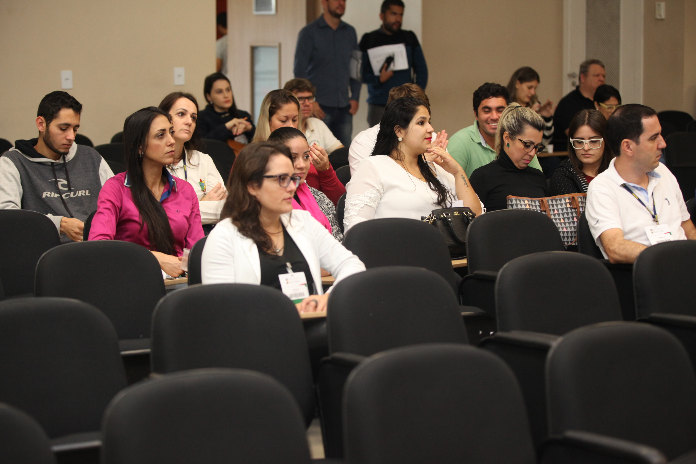 Escola do Legislativo Realiza o Programa Qualifica na Câmara Municipal de Itapema