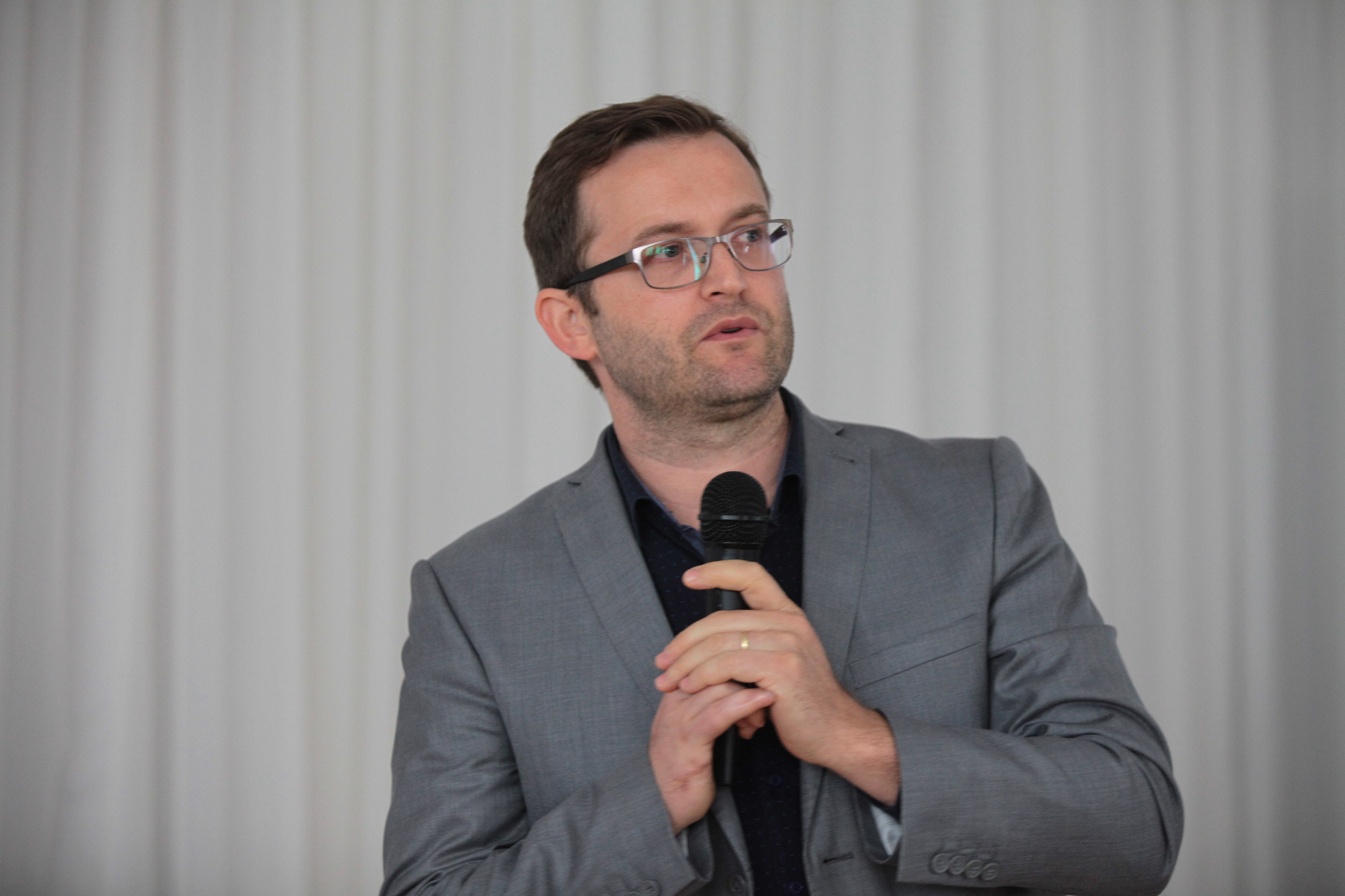 Seminário Estadual de Educação - São Miguel do Oeste - Prof. Dr. Élsio José Corá