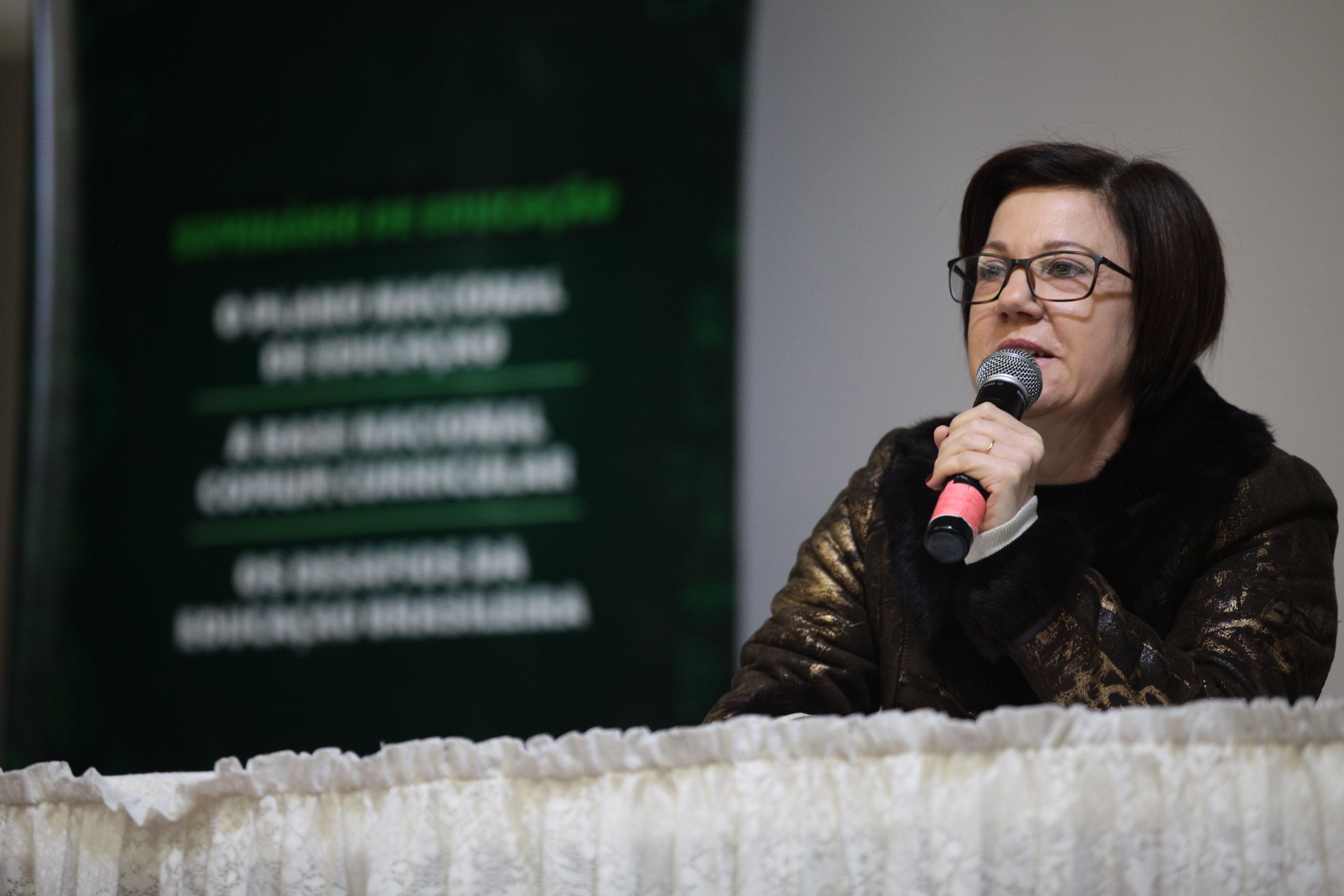 Seminário Estadual de Educação - Dra Marilda Pasqual Schneider