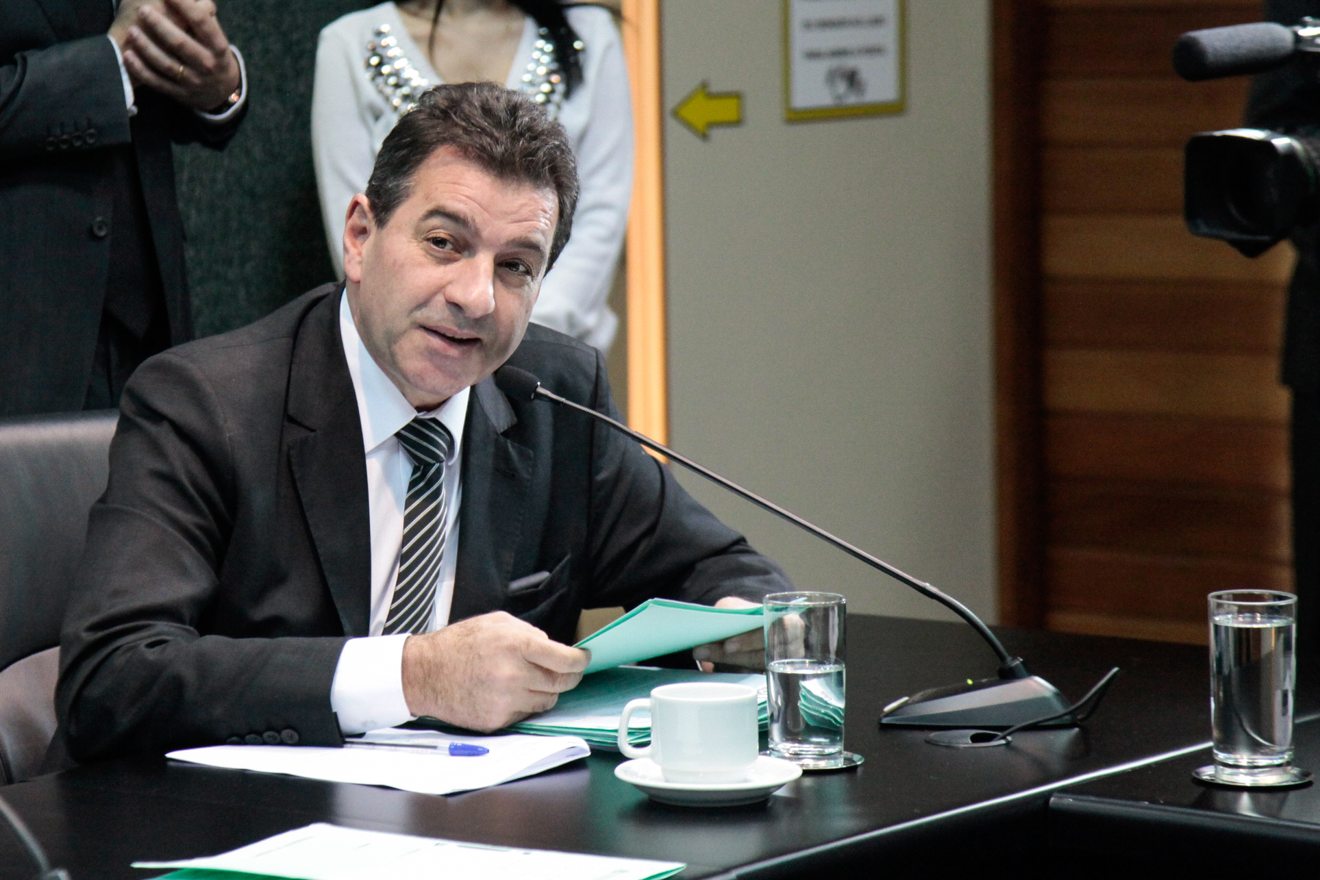 Deputado Valdir Cobalchini (PMDB). Comissão de Constituição e Justiça.