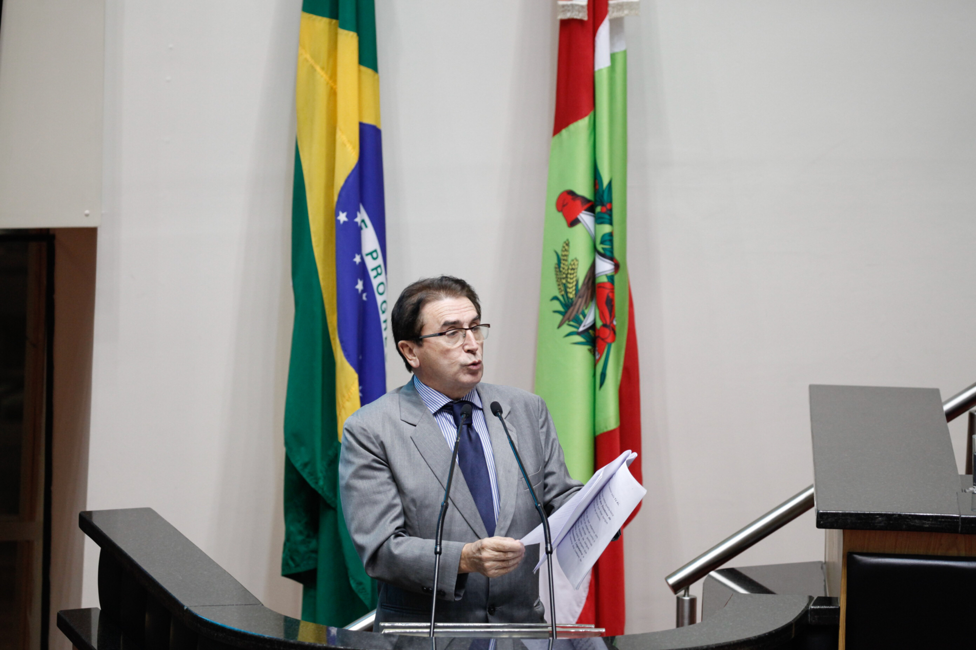 Parlamento promove audiência pública sobre depressão