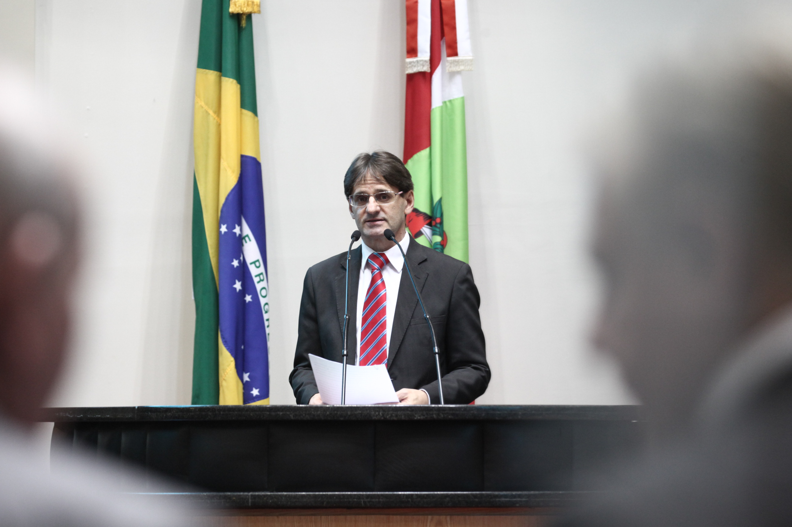Deputado Neodi Saretta (PT). Sessão Ordinária. Foto: Karina Ferreira.