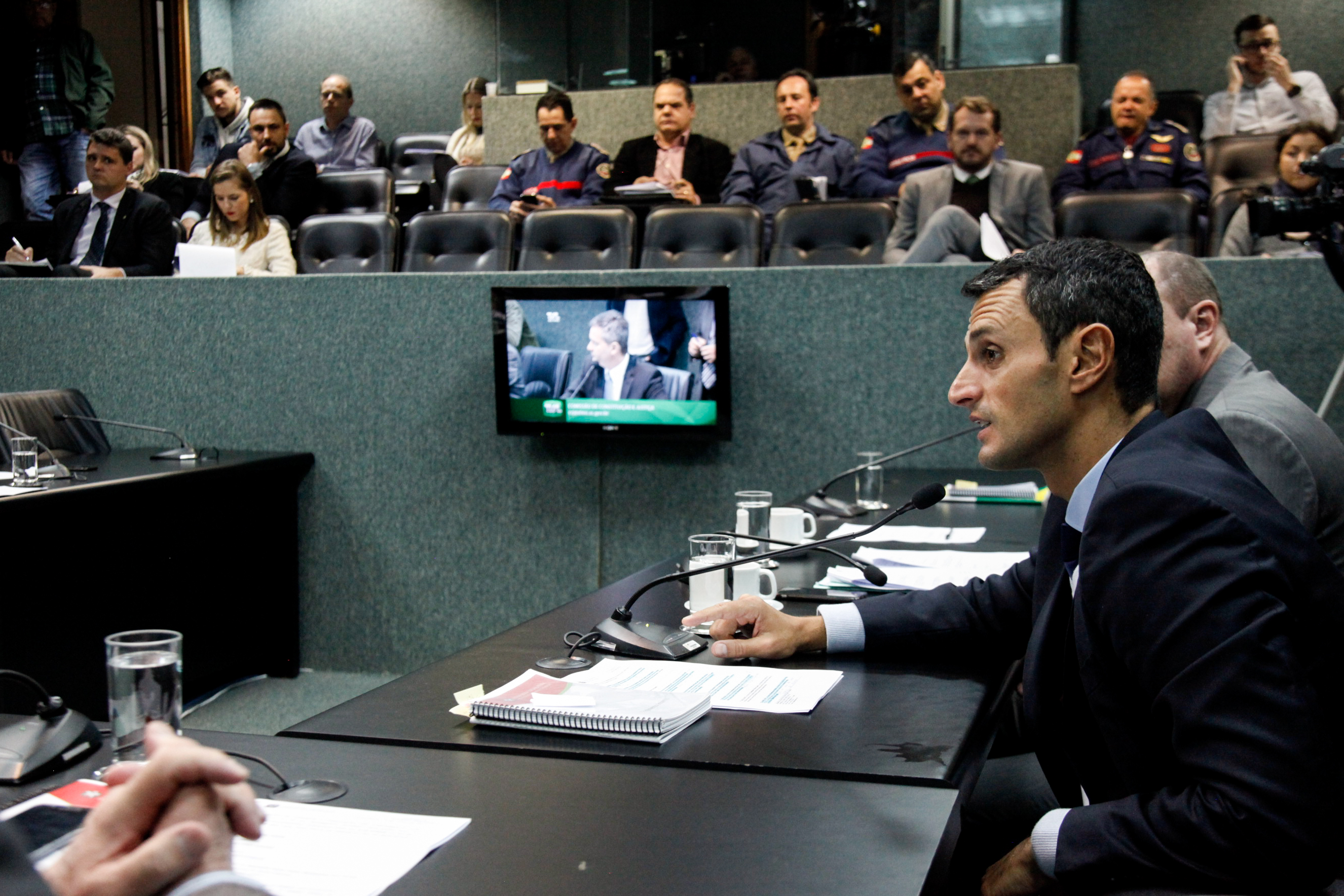 Deputado João Amin (PP). Comissão de Constituição e Justiça.