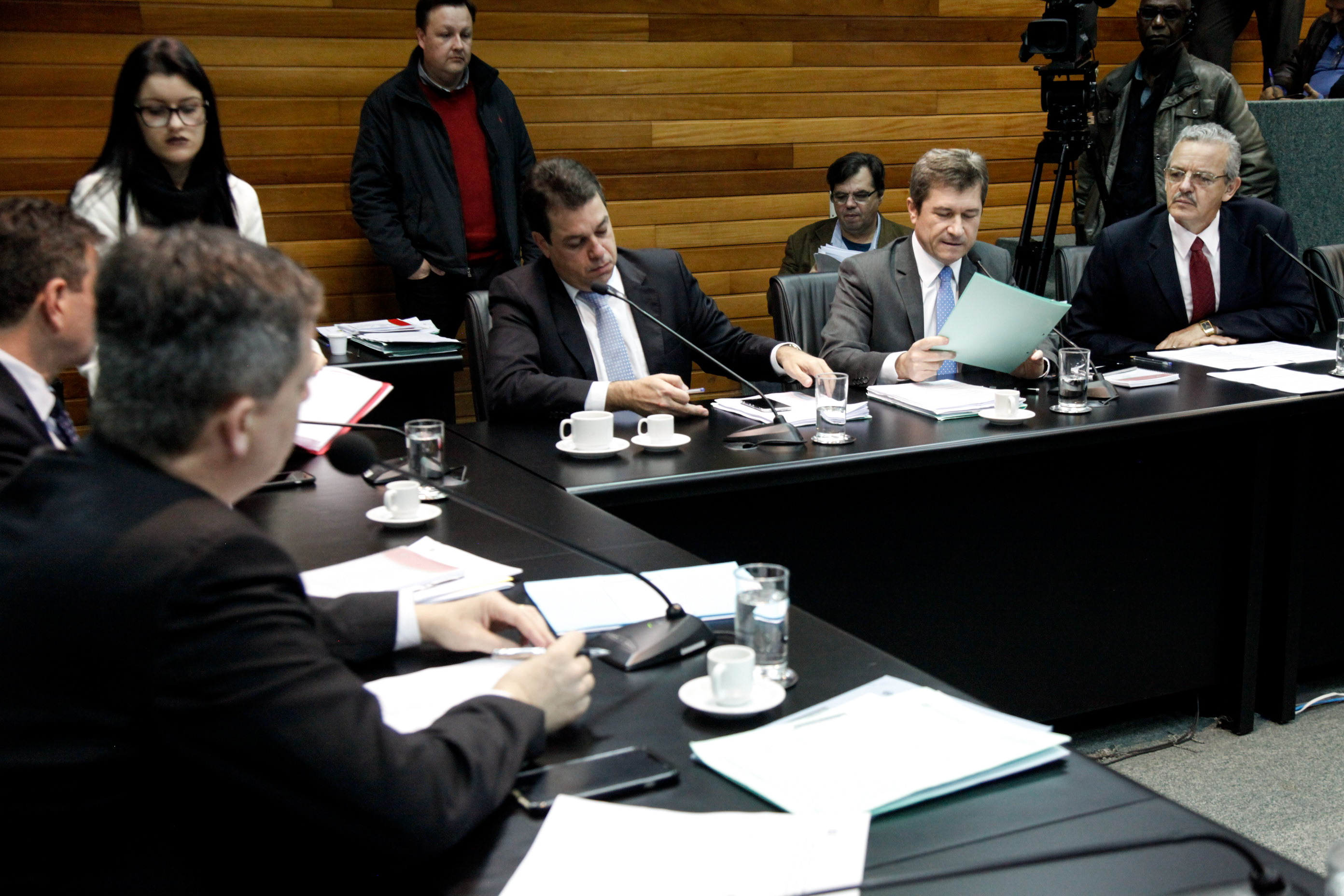 Comissão de Constituição e Justiça.