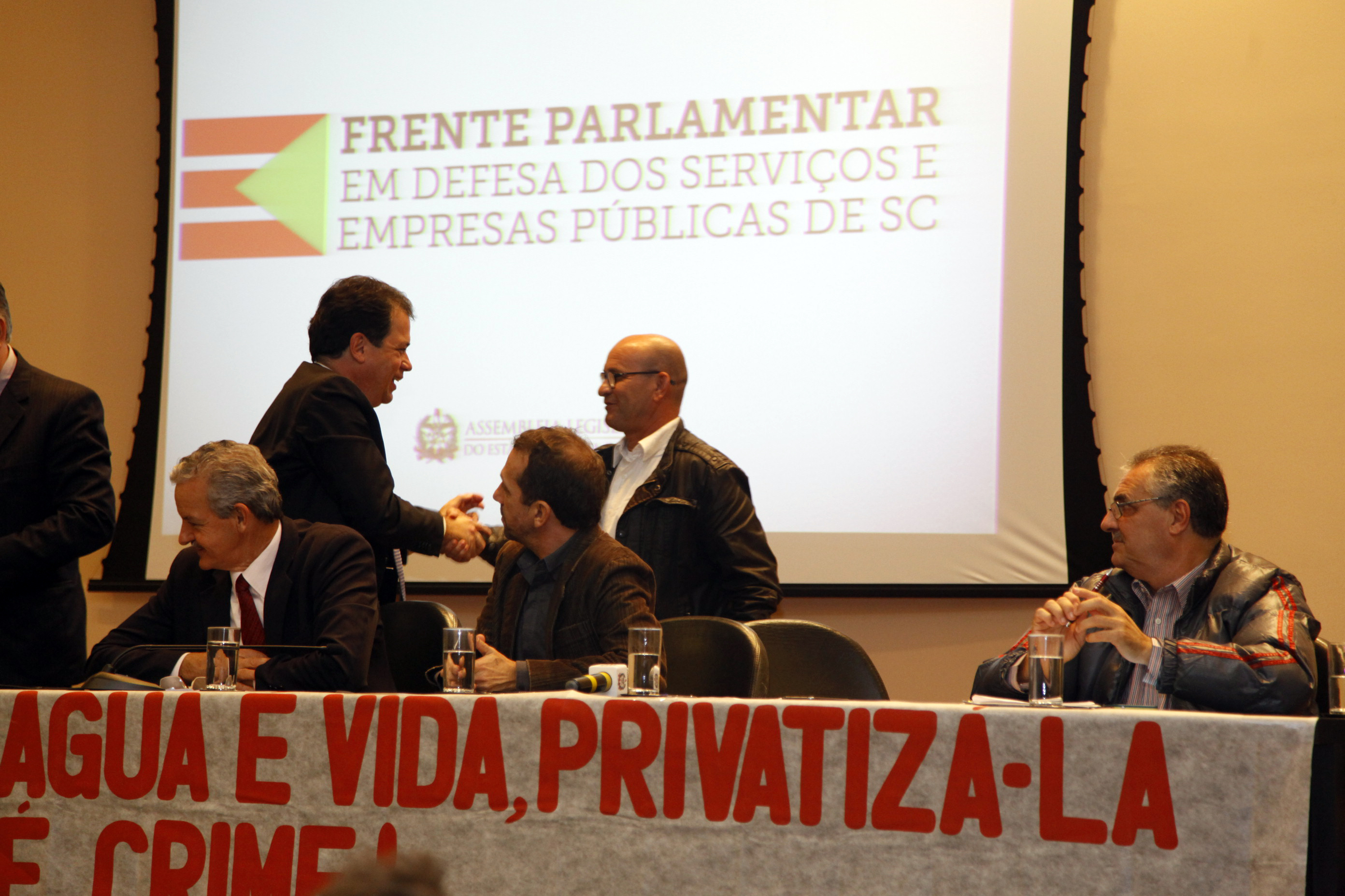Lançamento da Frente Parlamentar em Defesa do Serviço Público e Contra a Privatização das Empresas Estatais.