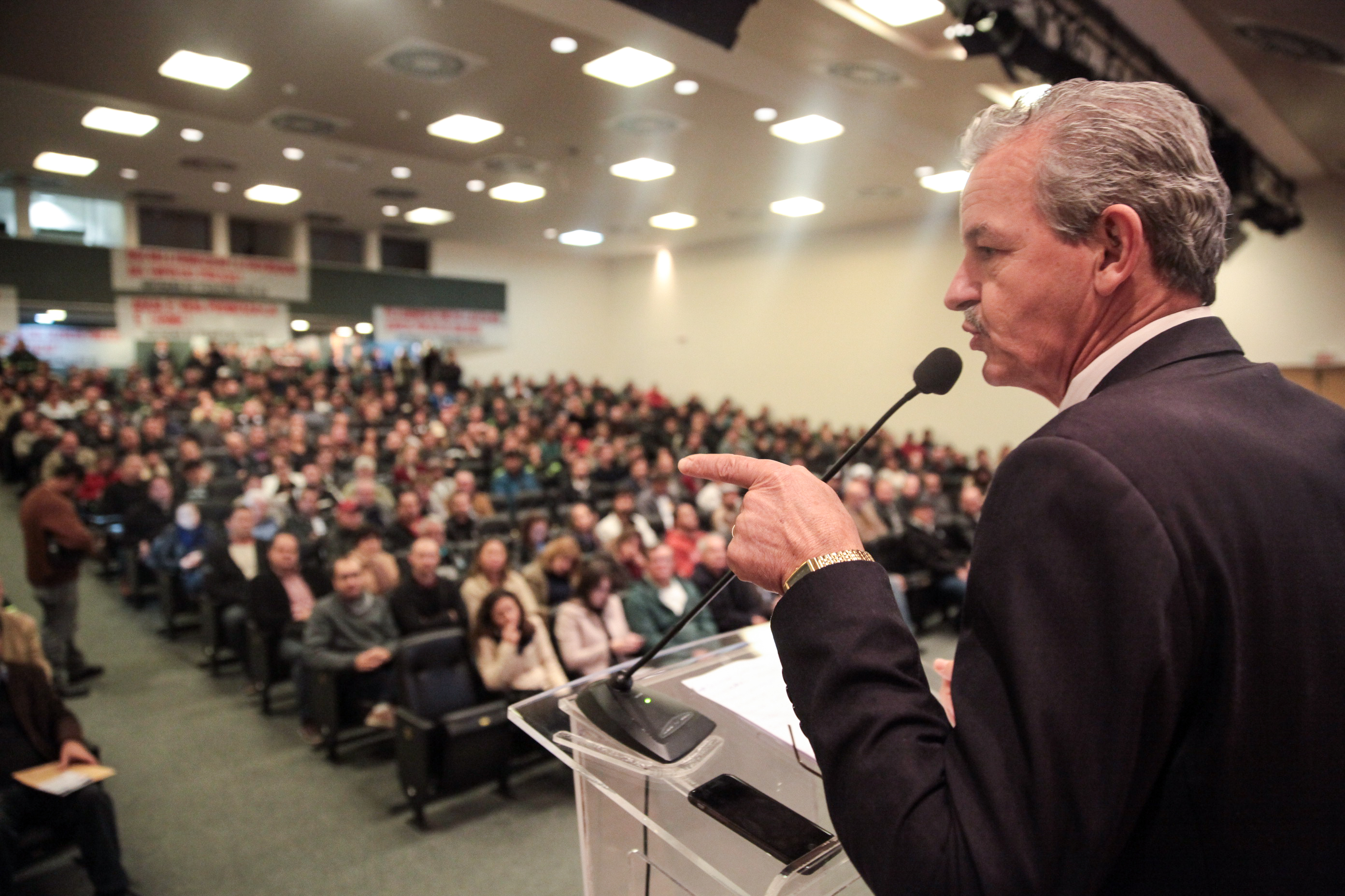 Lançamento da Frente Parlamentar em Defesa do Serviço Público e Contra a Privatização das Empresas Estatais.