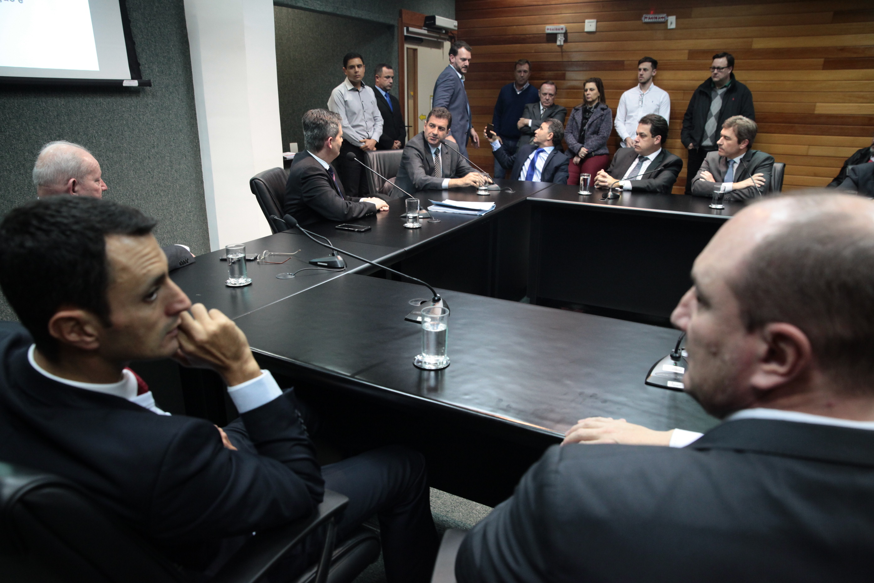 Reunião Extraordinária da Comissão de Constituição e Justiça.