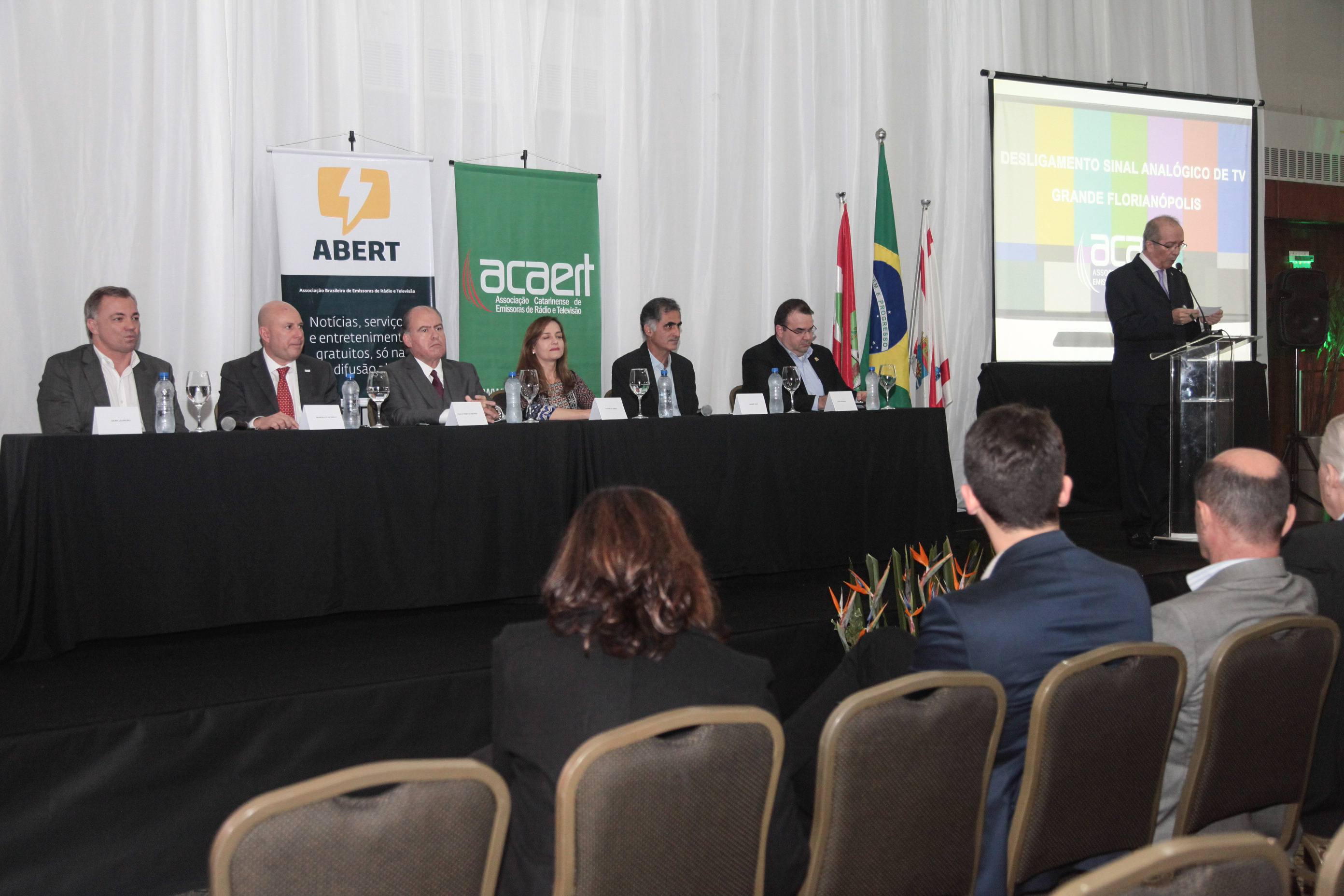 Sinal analógico em Florianópolis.