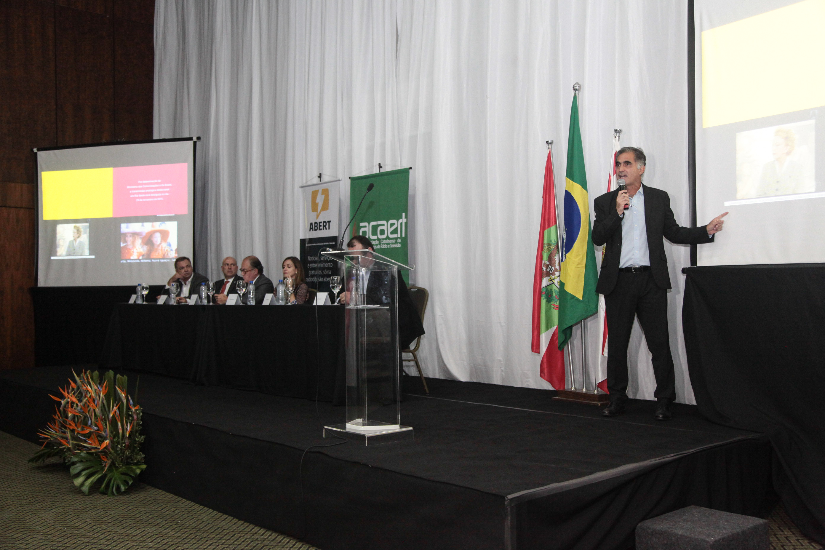Sinal analógico em Florianópolis.