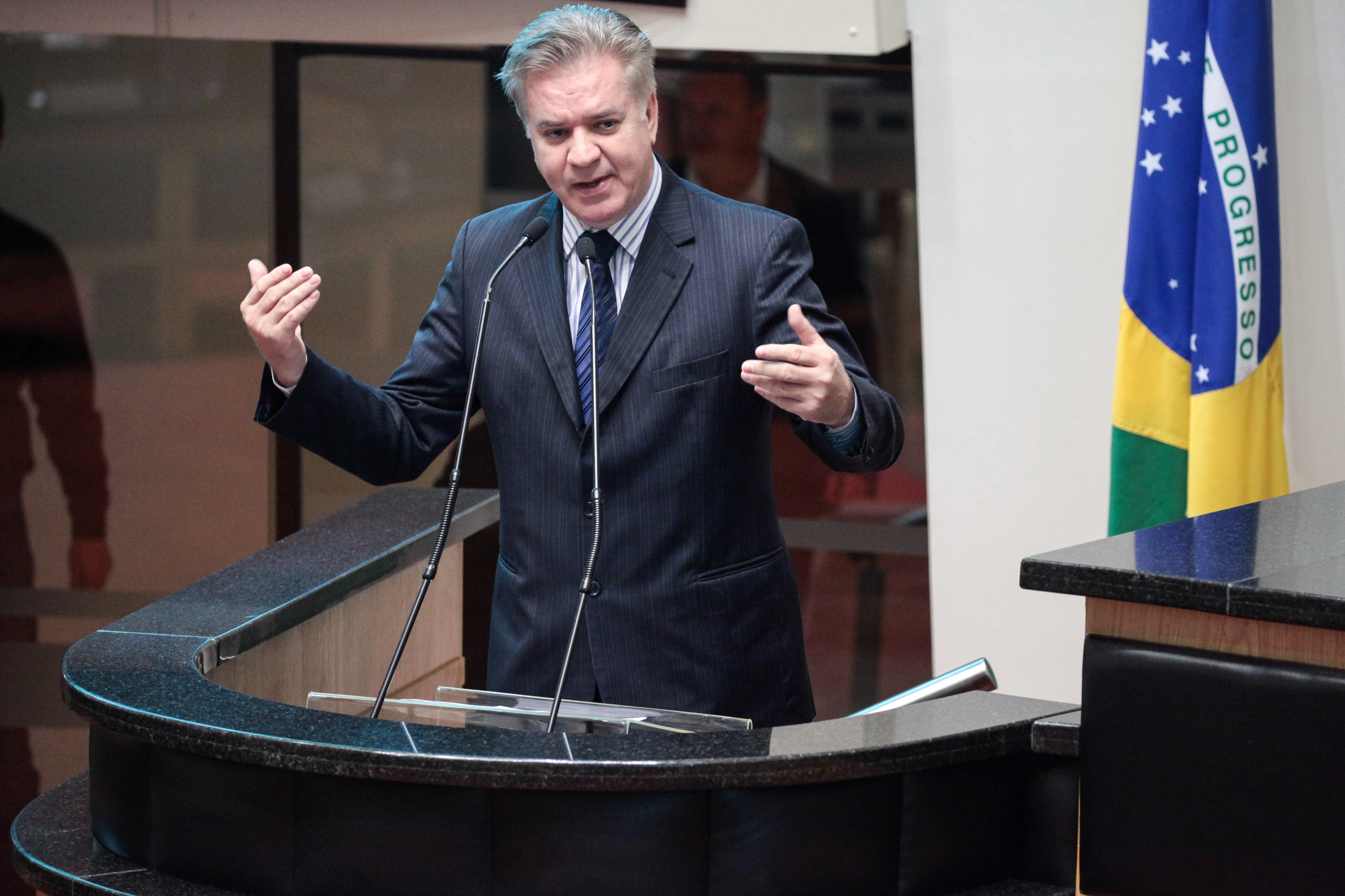 Deputado Cesar Valduga (PCdoB). Sessão Ordinária.