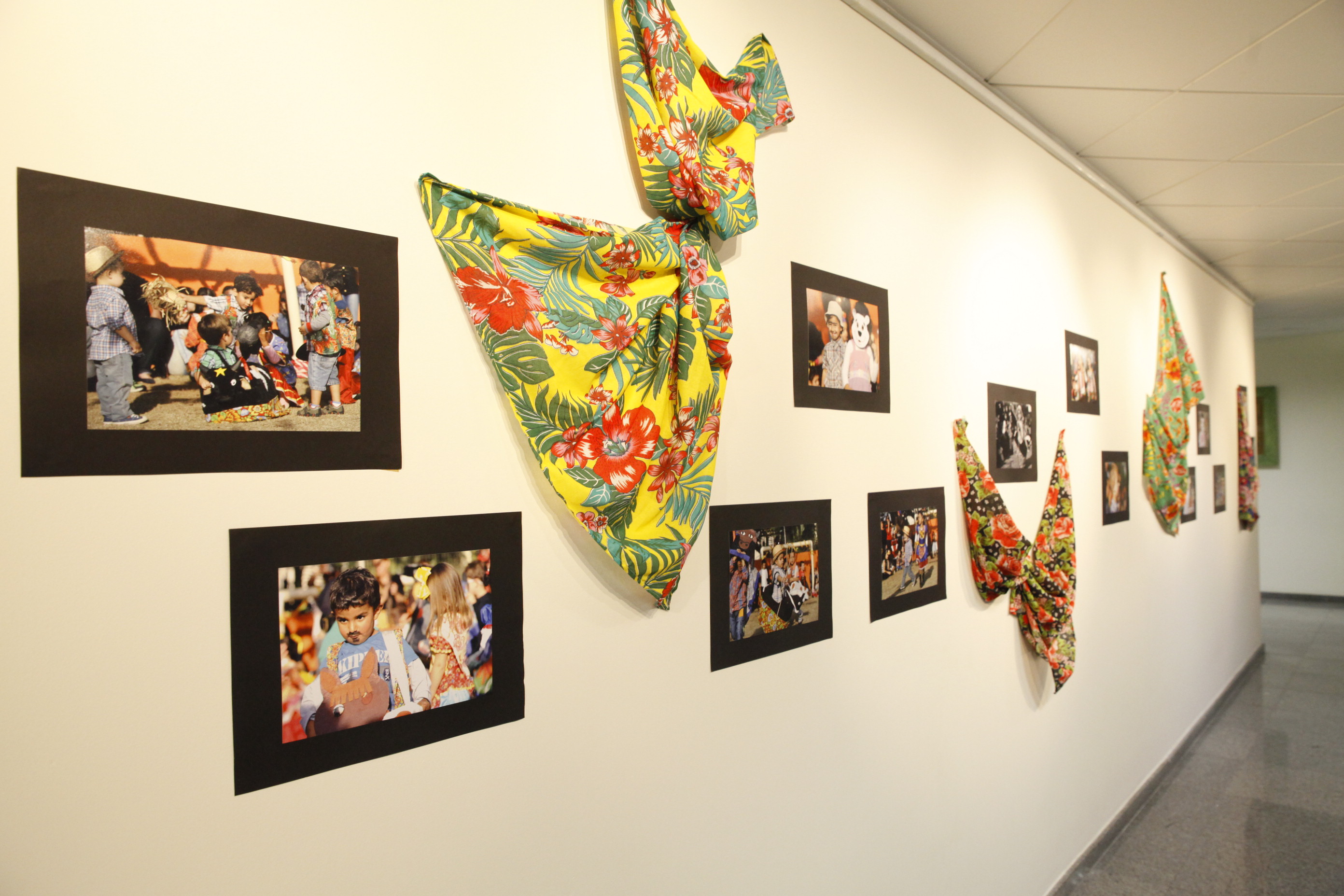 Exposição Fotográfica Encanto da Tradição