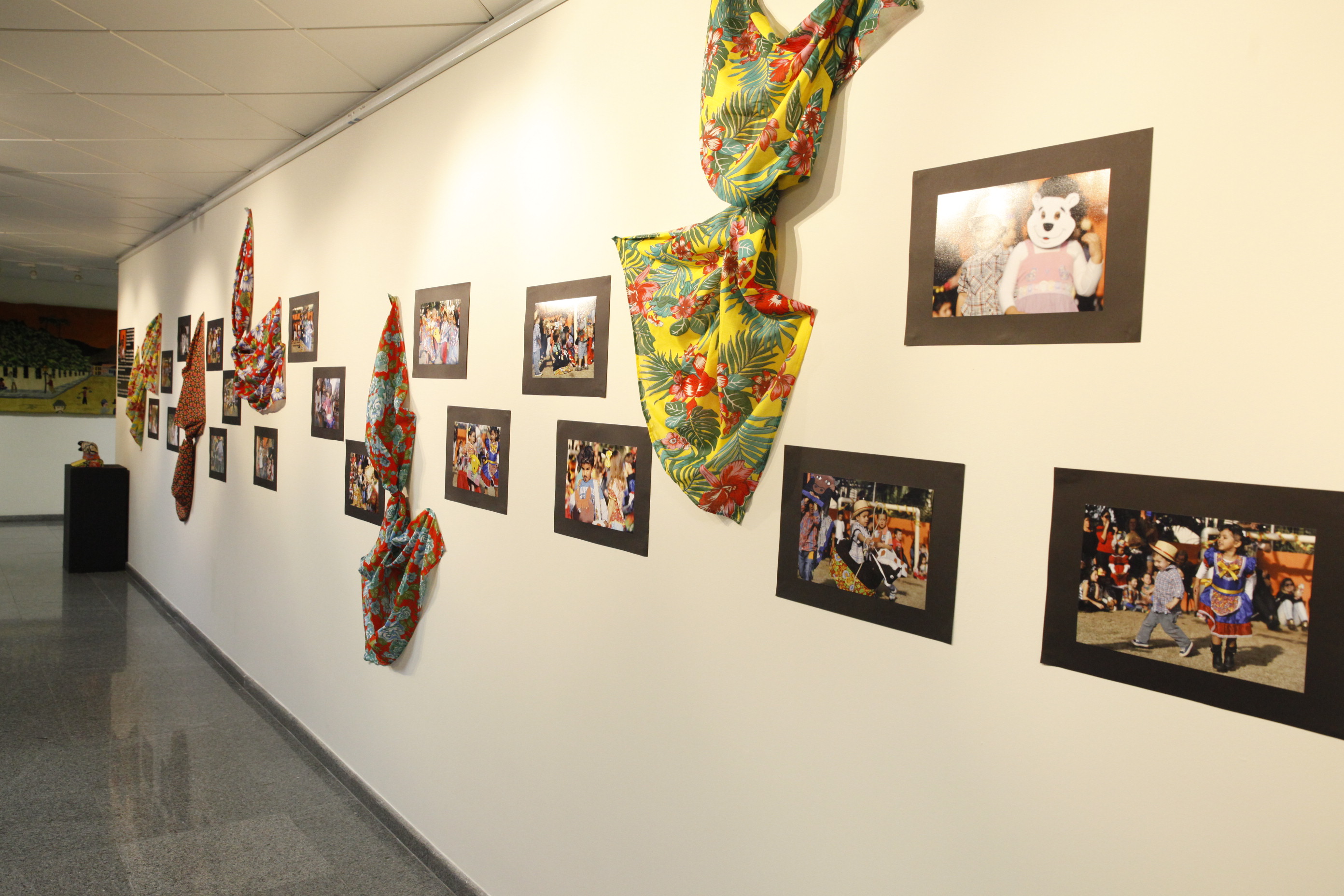 Exposição Fotográfica Encanto da Tradição