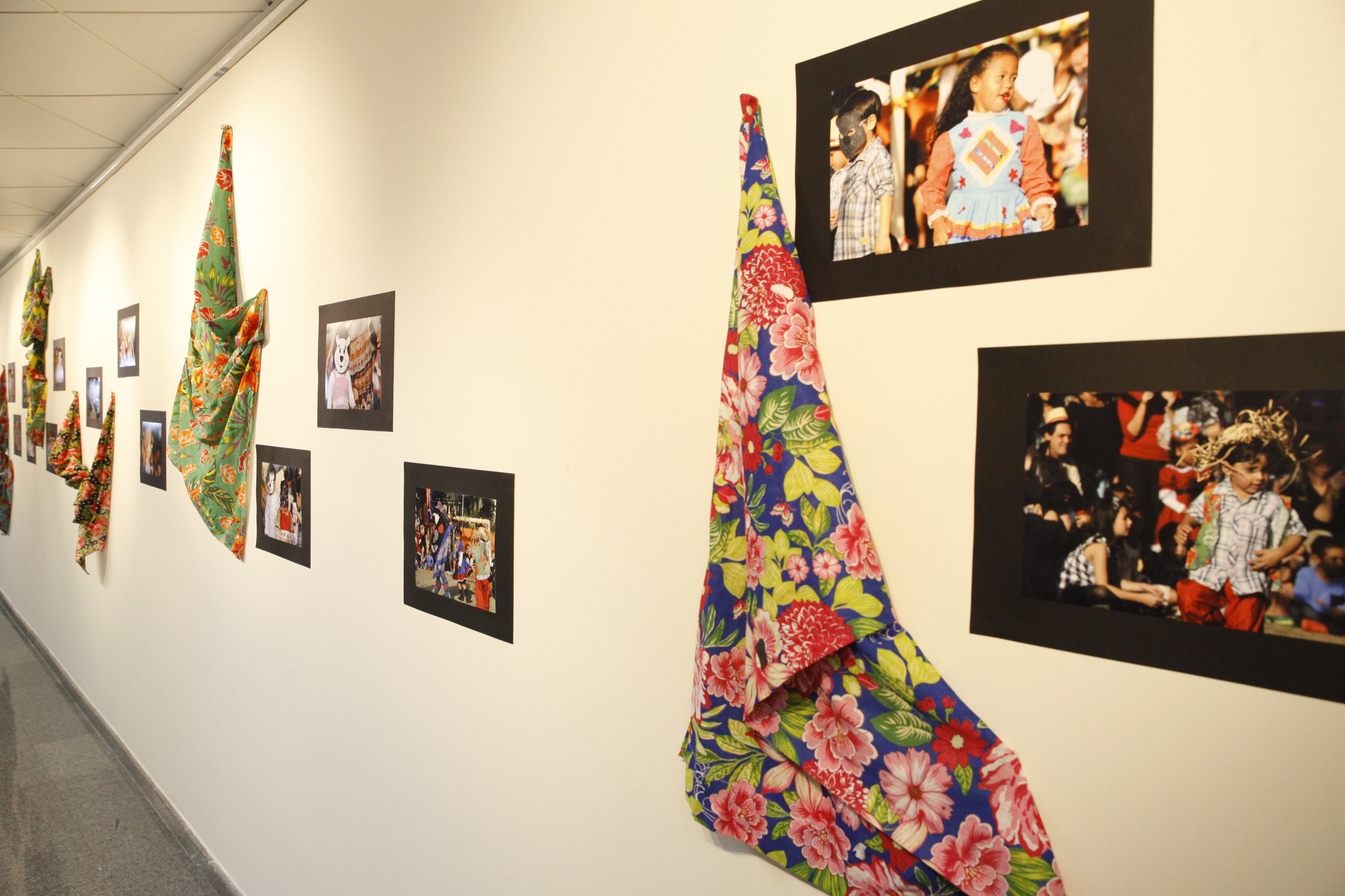 Exposição Fotográfica Encanto da Tradição