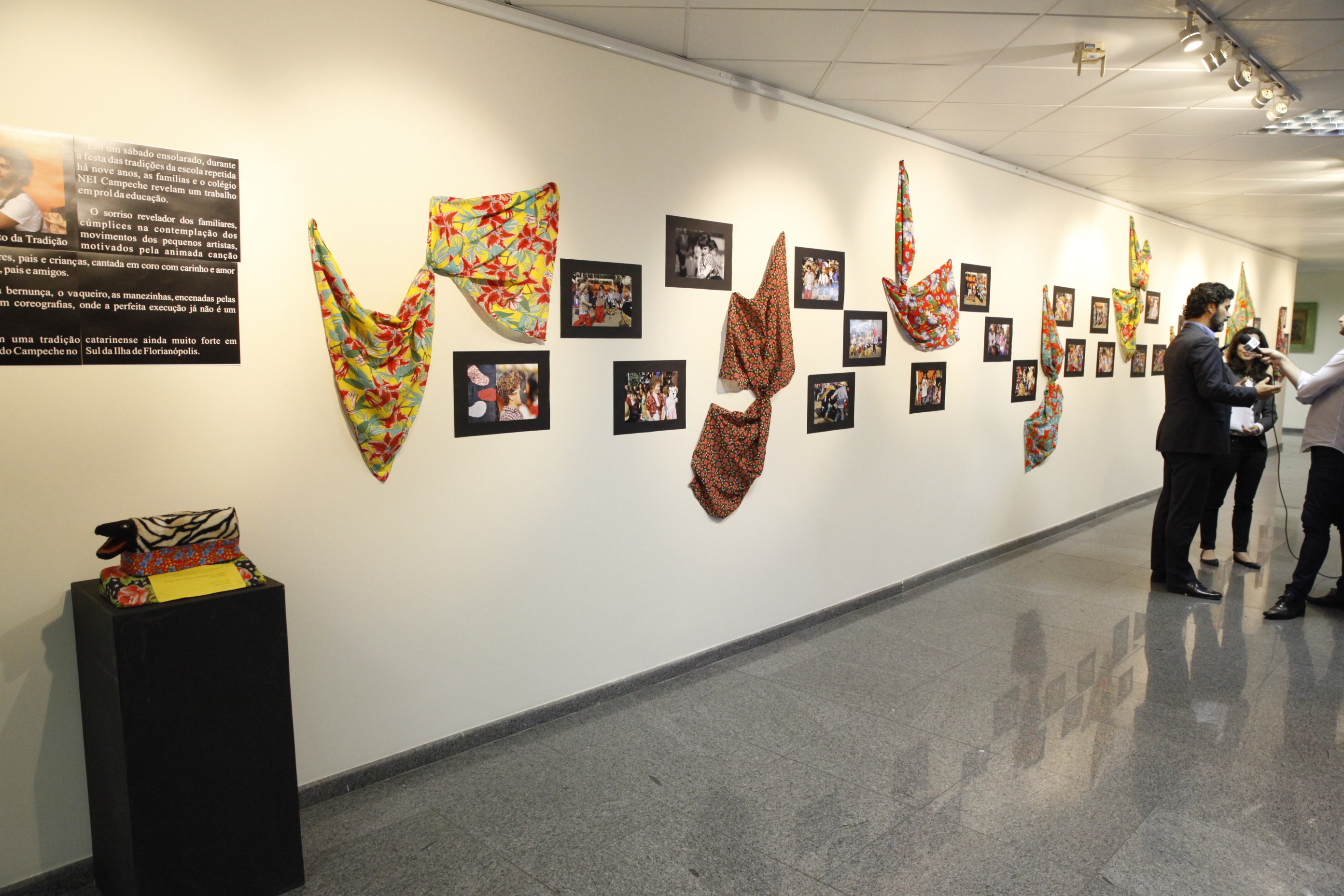 Exposição Fotográfica Encanto da Tradição
