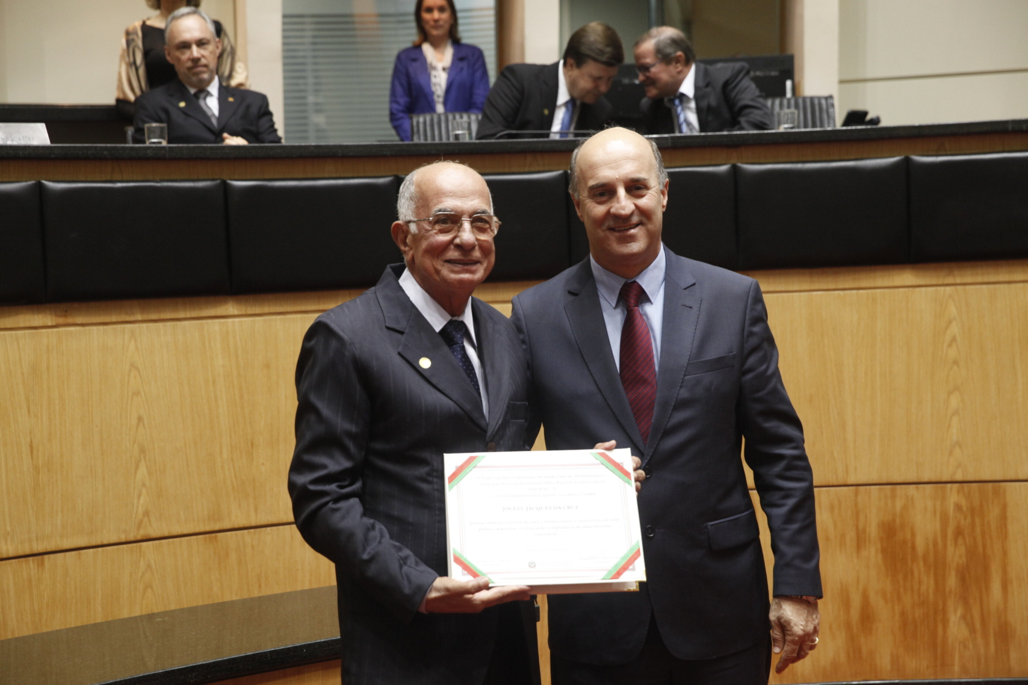 Parlamento homenageia a Abigraf/SC