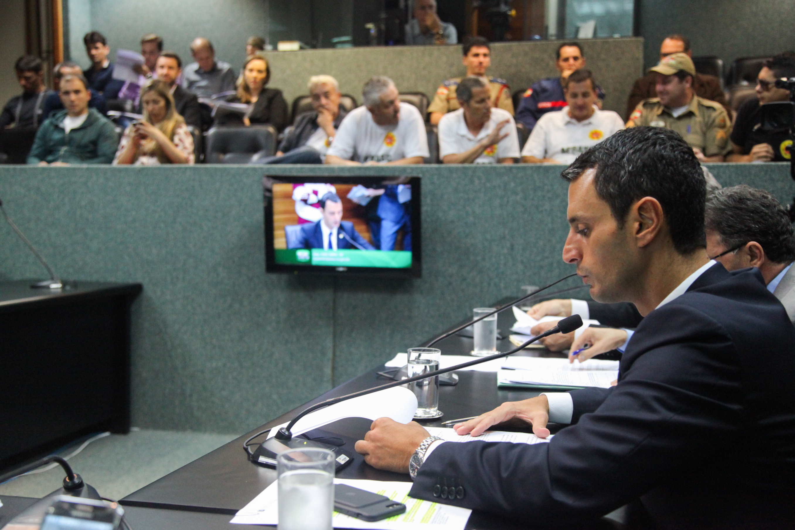 Deputado João Amin (PP). Comissão de Constituição e Justiça.