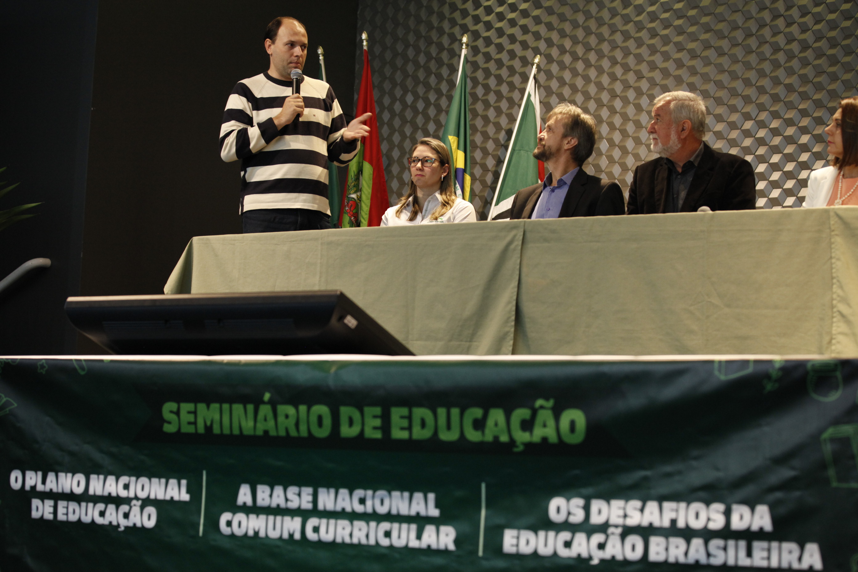 Seminário sobre Educação - Criciúma