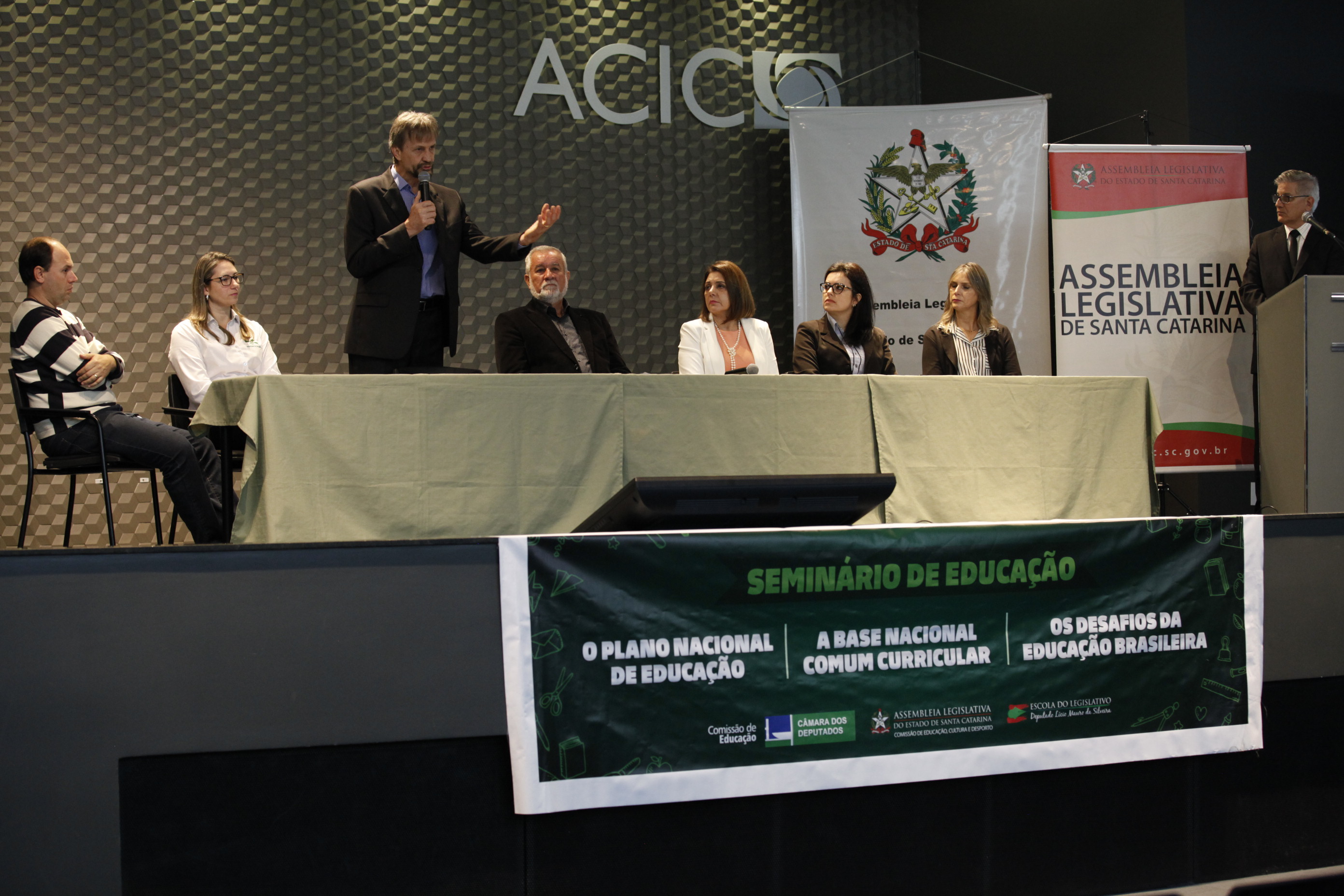 Seminário sobre Educação - Criciúma
