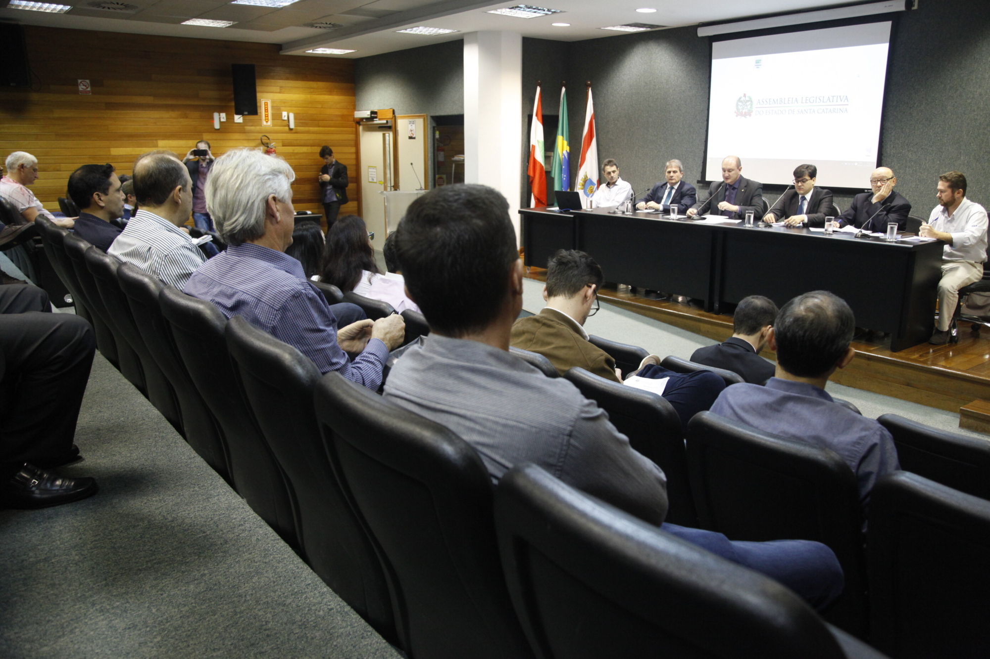 Lideranças divergem sobre mudança nas faixas de domínio de rodovias estaduais