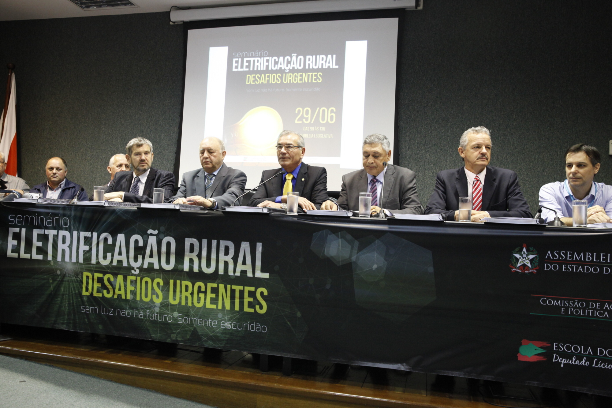 Seminário debate os desafios para a eletrificação rural em Santa Catarina