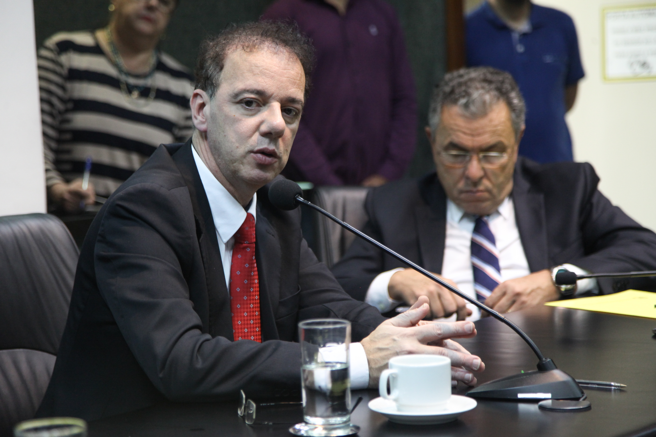 Deputado Ismael dos Santos (PSD). Comissão de Prevenção e Combate às Drogas.