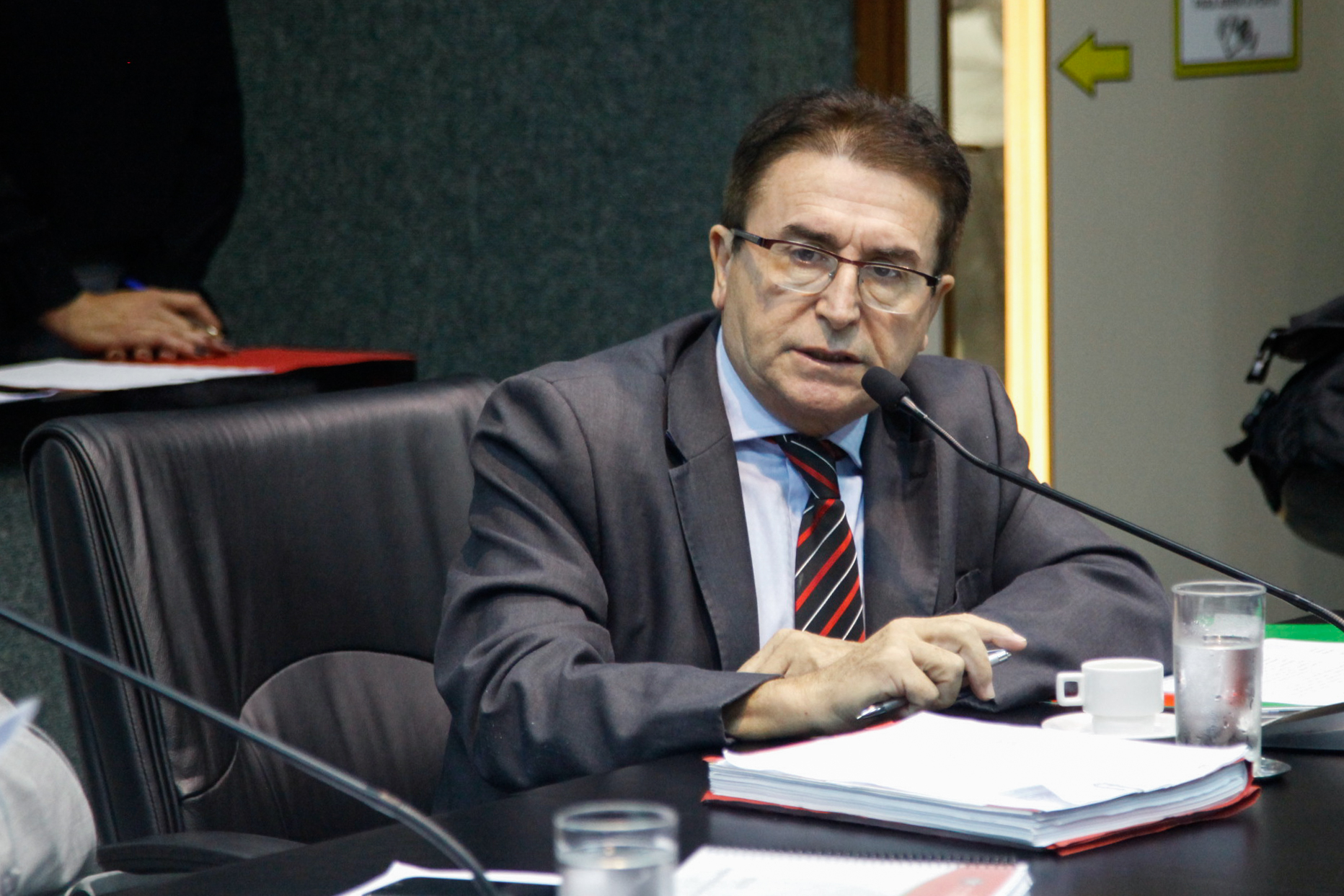 Deputado Antônio Aguiar (PMDB). Comissão de Finanças e Tributação.