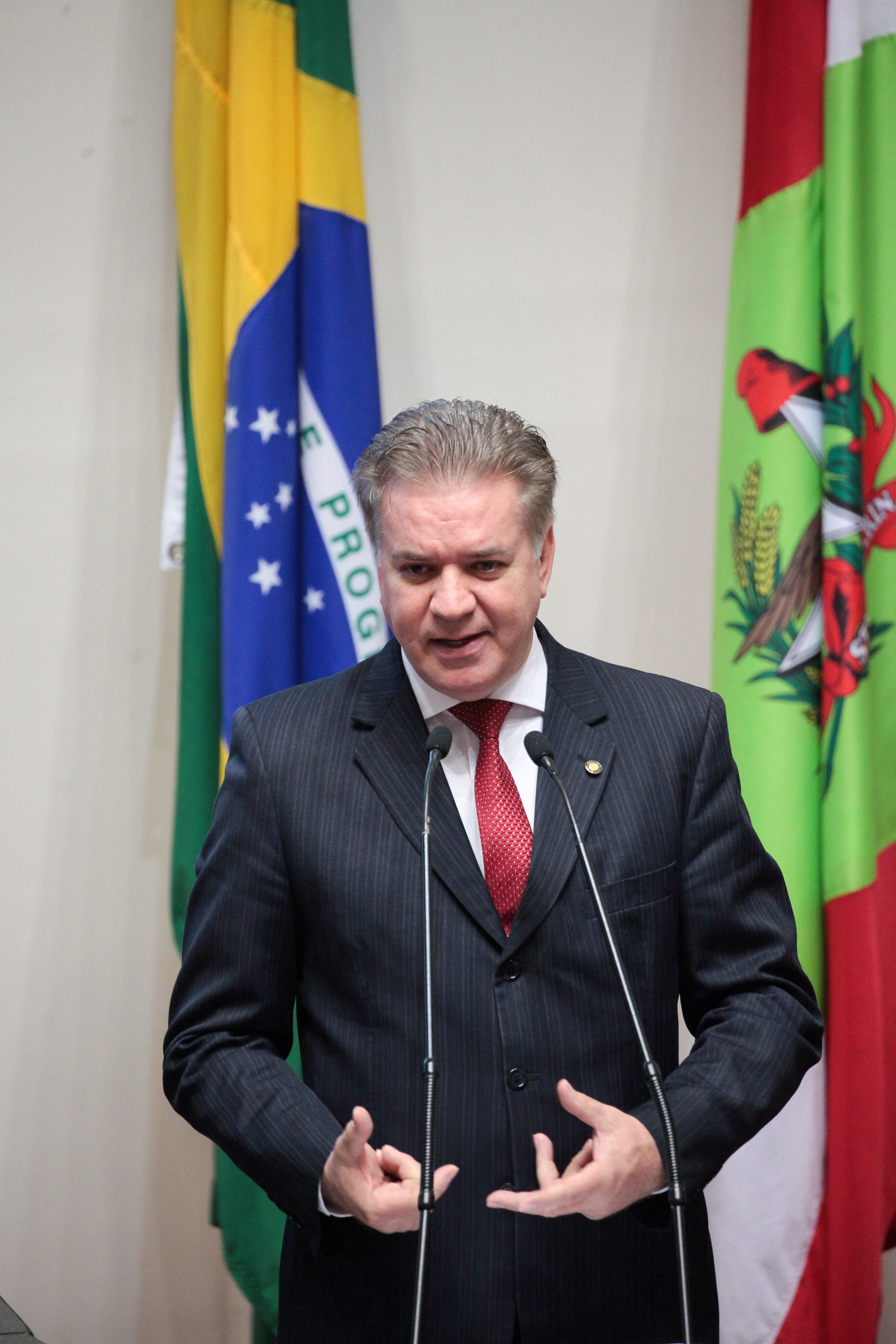 Deputado Cesar Valduga (PCdoB). Sessão Ordinária.