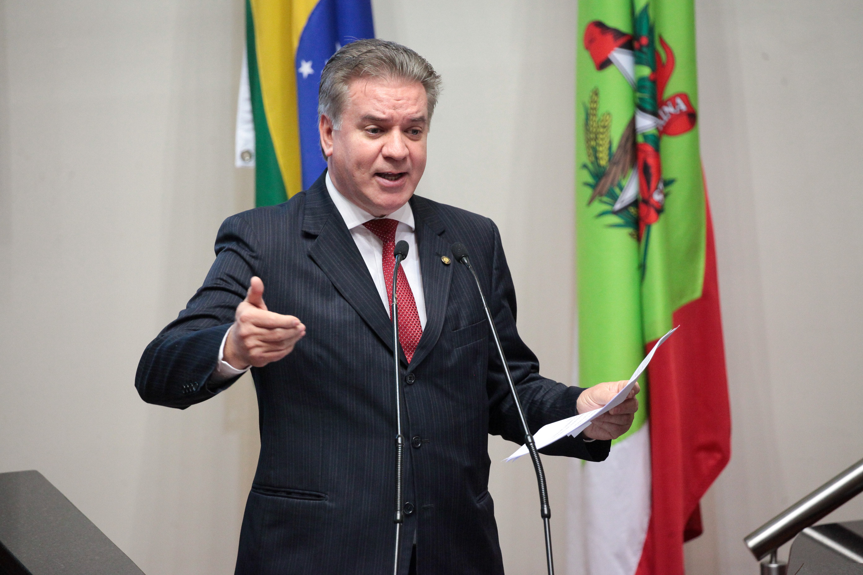 Deputado Cesar Valduga (PCdoB). Sessão Ordinária.