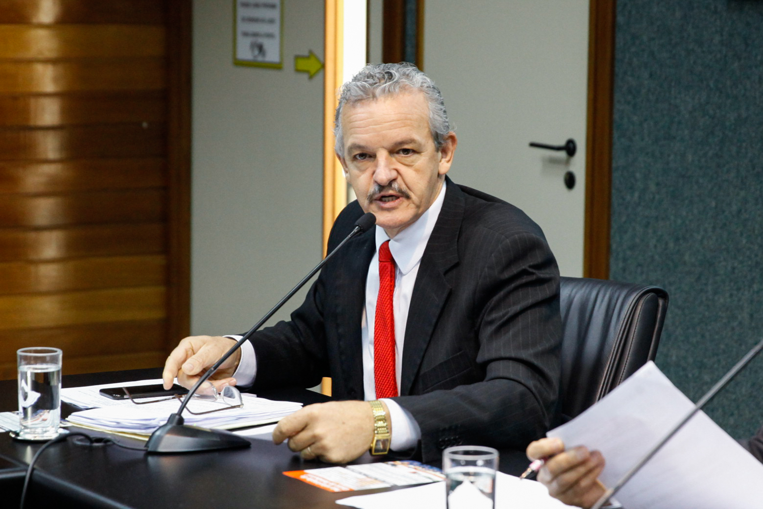 Deputado Dirceu Dresch (PT). Comissão de Trabalho, Administração e Serviço Público.