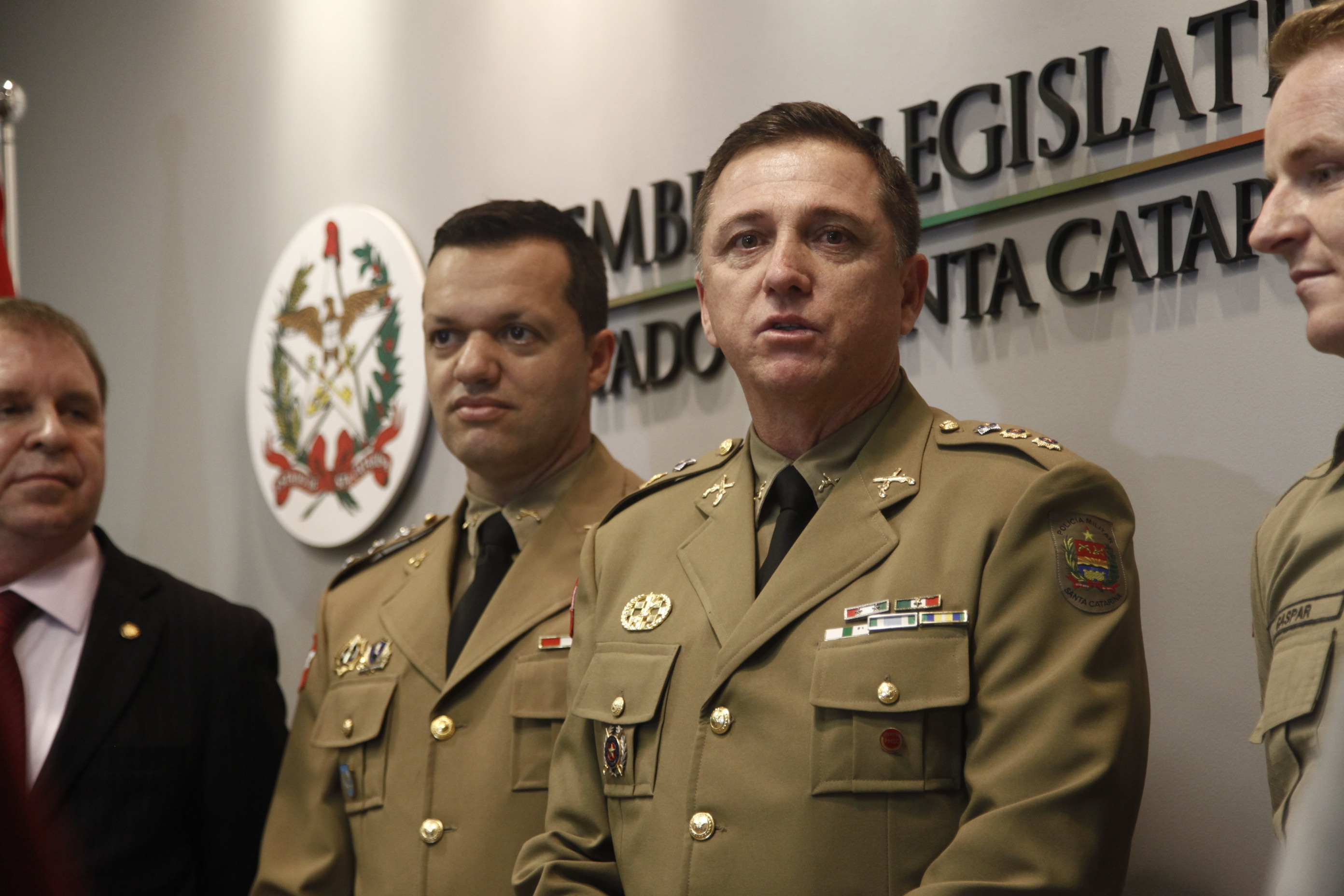 Homenagem aos Policiais Militares.
