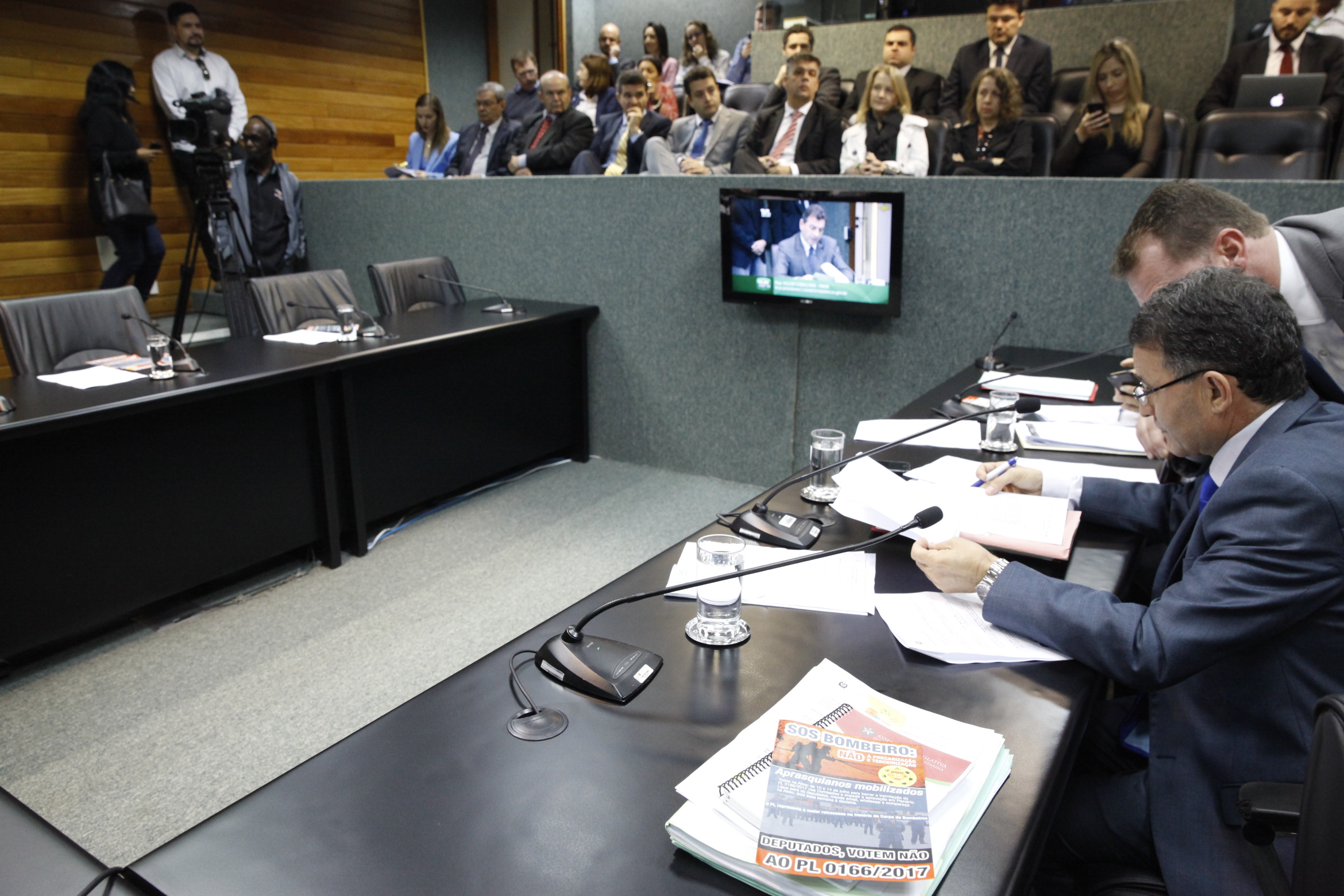 Comissão de Constituição e Justiça