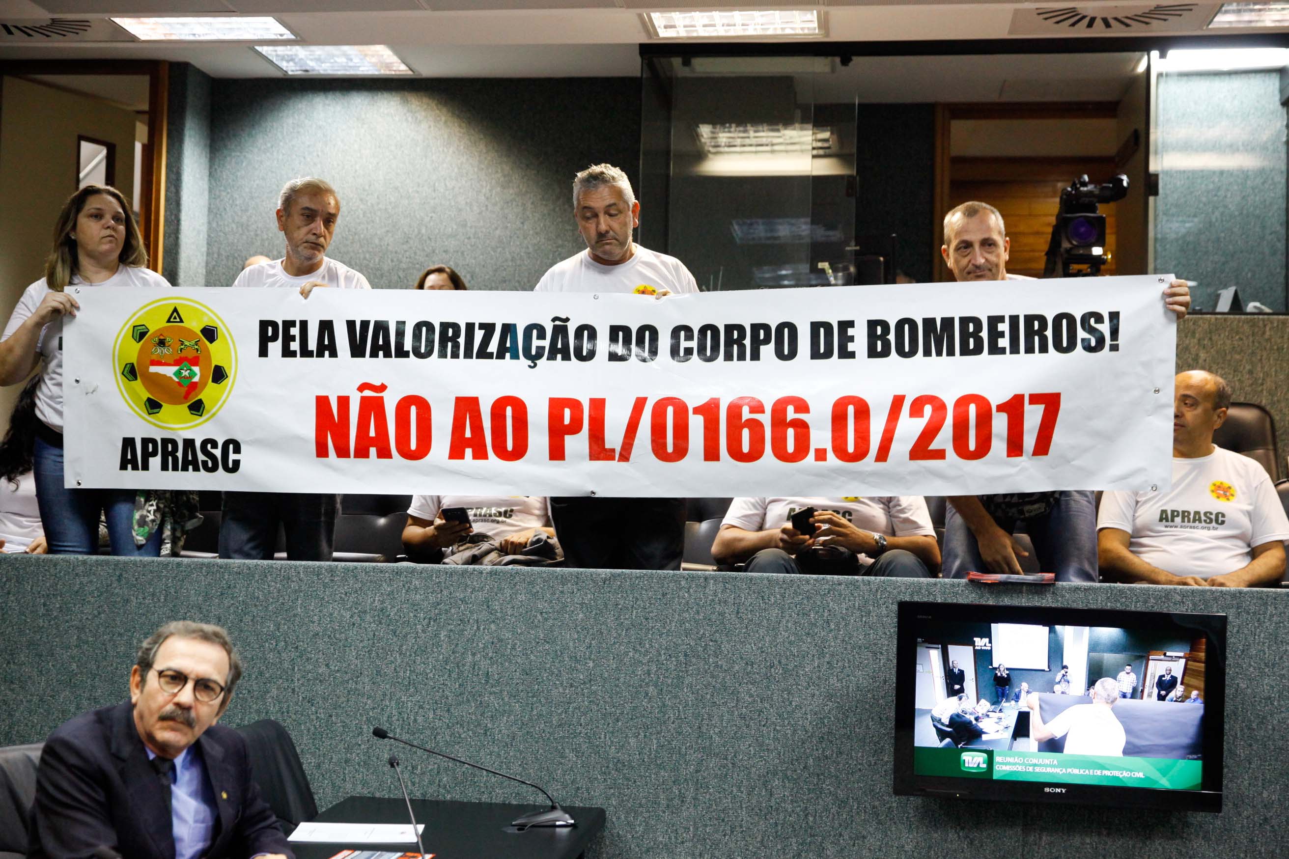 Reunião Simultânea da Comissão de Segurança Pública e da Comissão de Proteção Civil.