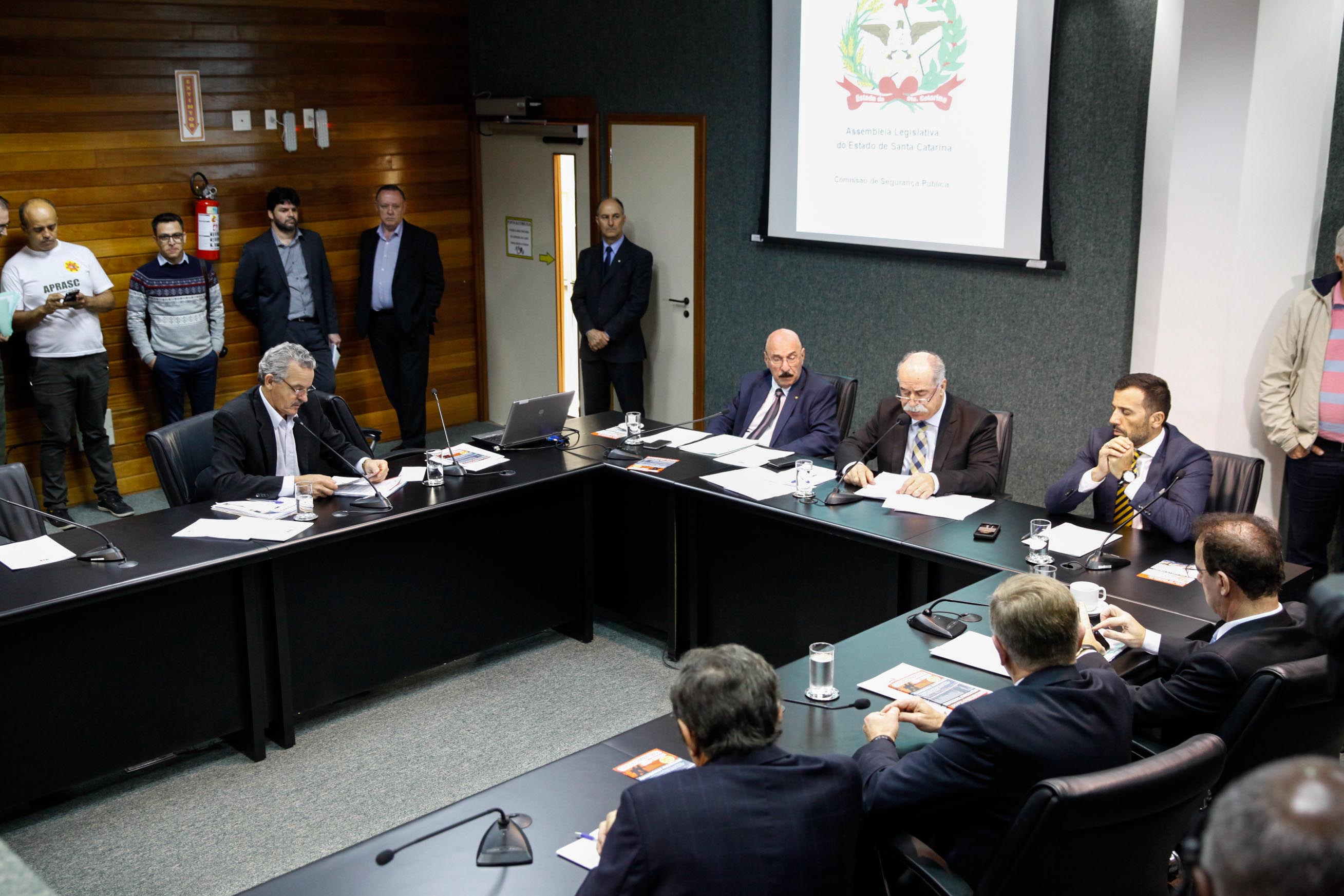 Reunião Simultânea da Comissão de Segurança Pública e da Comissão de Proteção Civil.