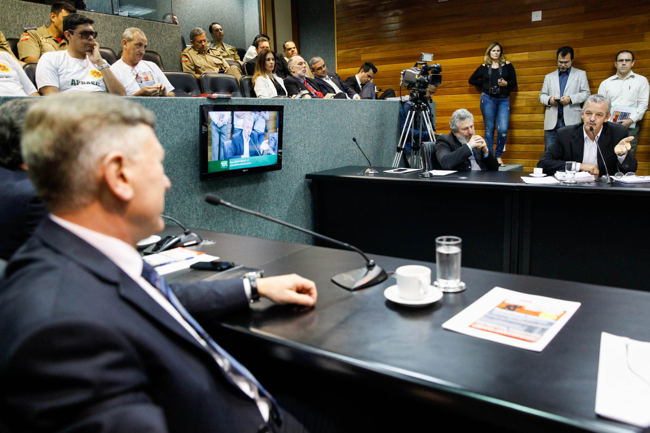 Reunião Simultânea da Comissão de Segurança Pública e da Comissão de Proteção Civil.