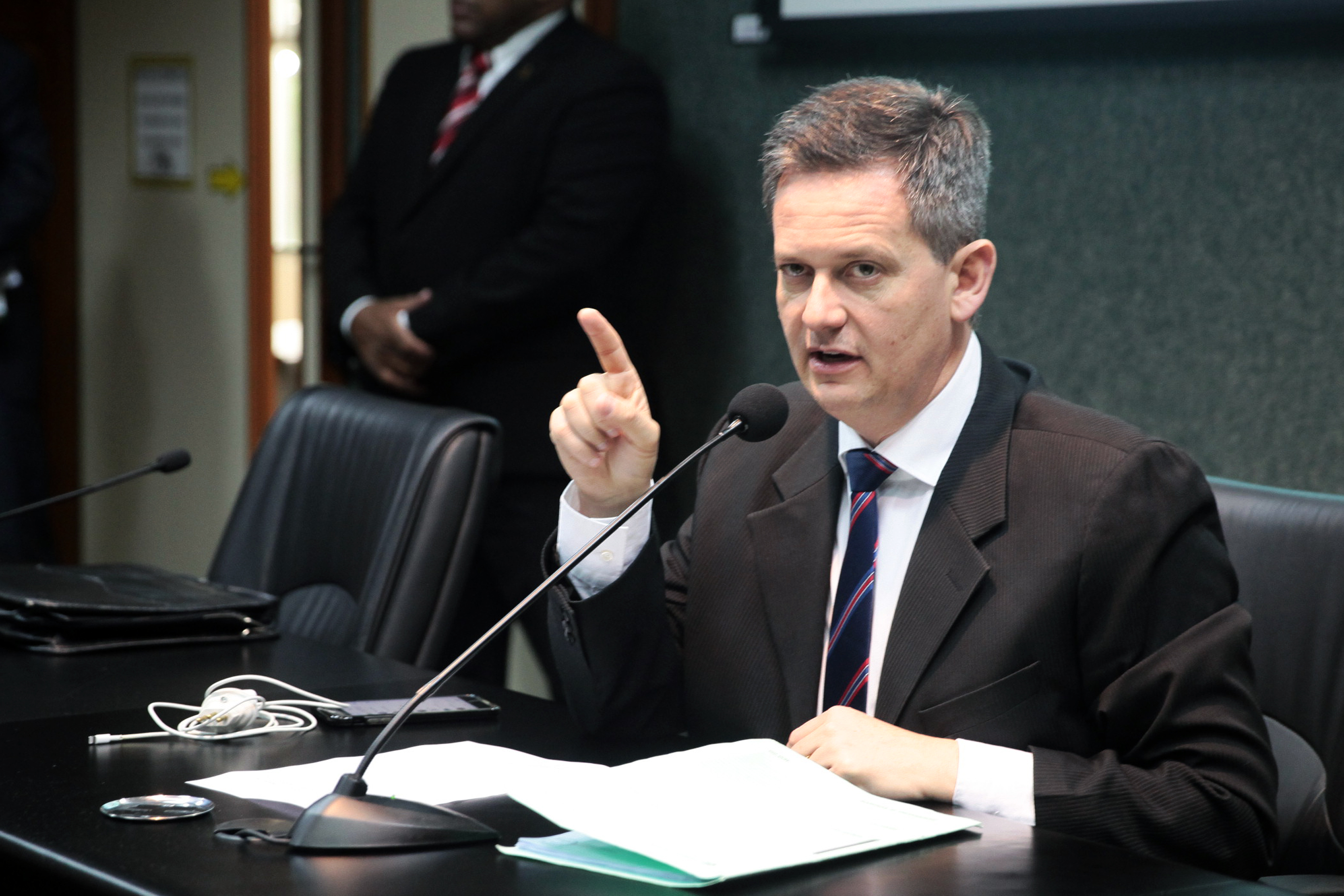 Reunião Extraordinária da Comissão de Constituição e Justiça.