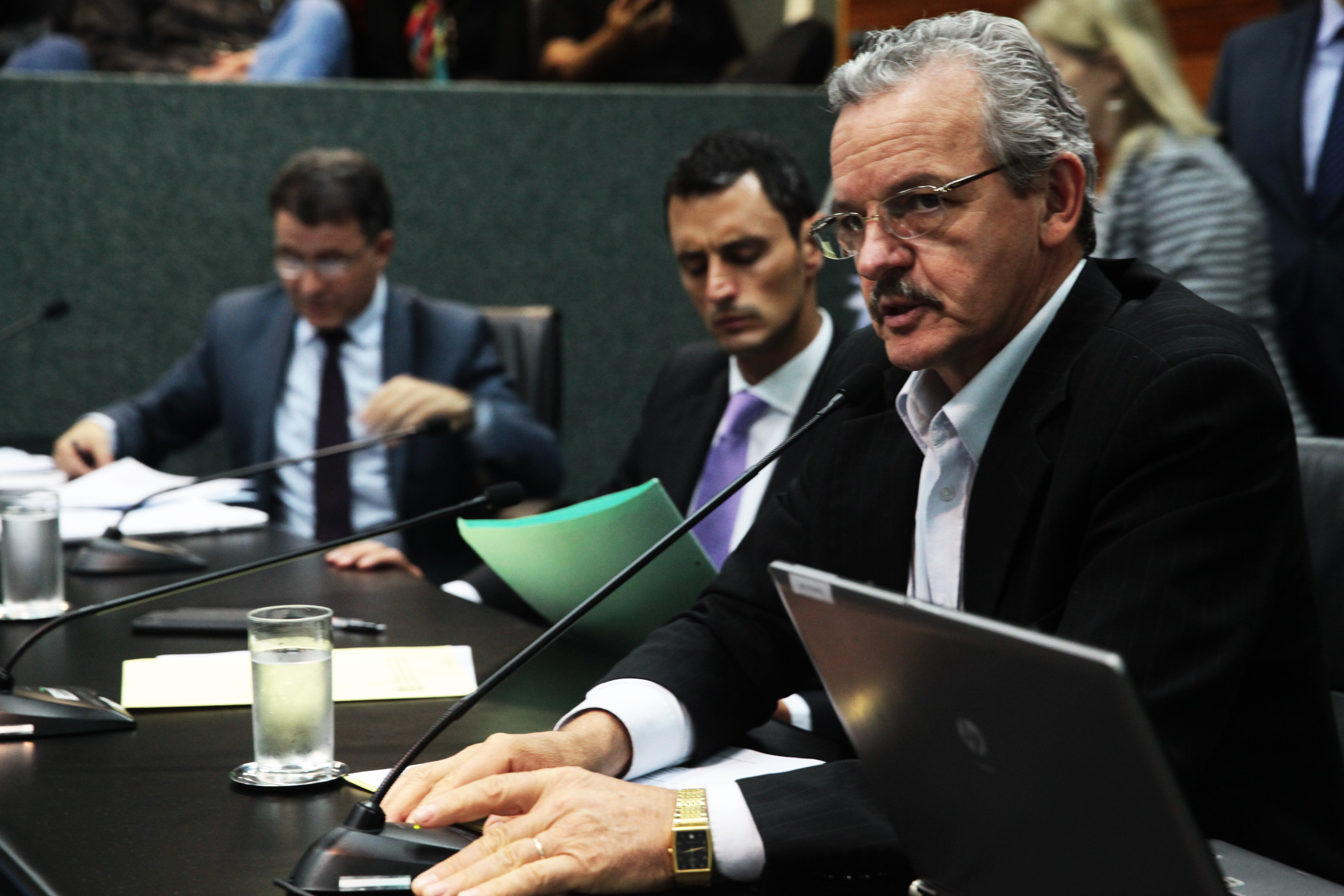 Reunião Extraordinária da Comissão de Constituição e Justiça.