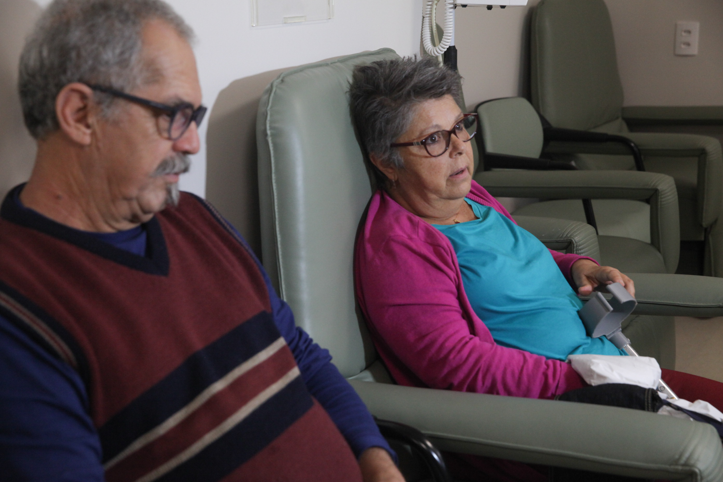 Pacientes Mauro Toledo e Dora Toledo. Doenças reumáticas.