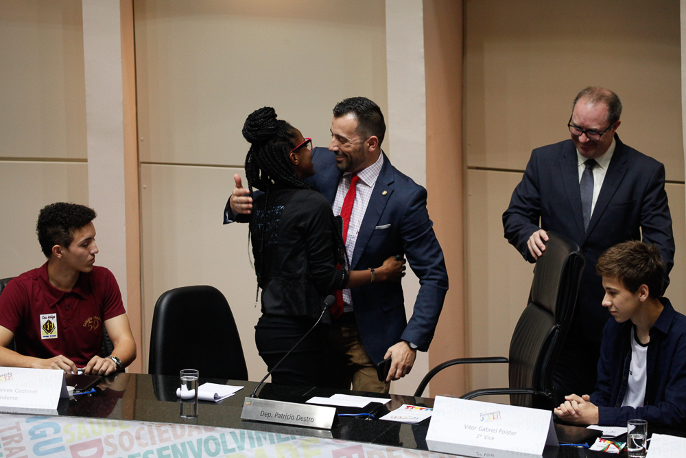 Sessão Especial do Parlamento Jovem Catarinense.