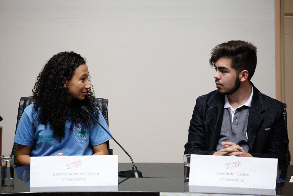 Sessão Especial do Parlamento Jovem Catarinense.
