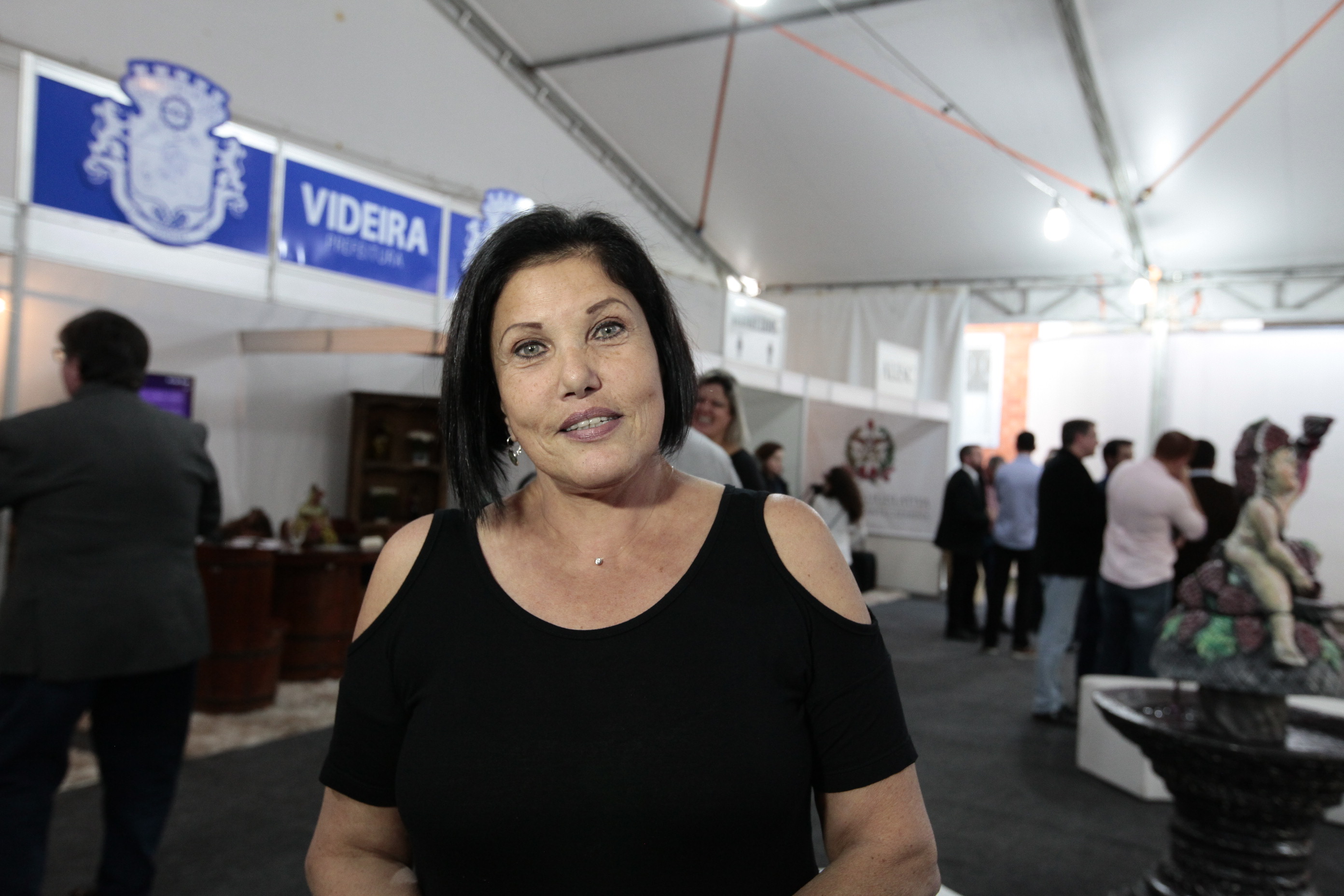 VI Mostra do Vinho Catarinense. Sommelier Márcia Maluf.