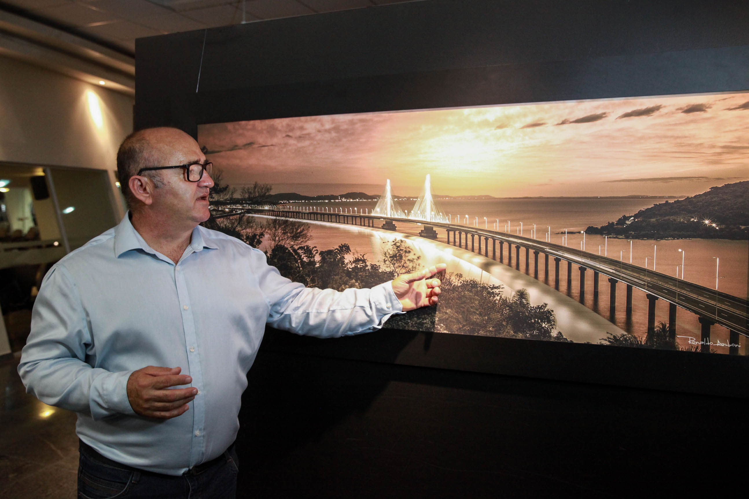 Fotógrafo Ronaldo Amboni. Exposição Laguna.
