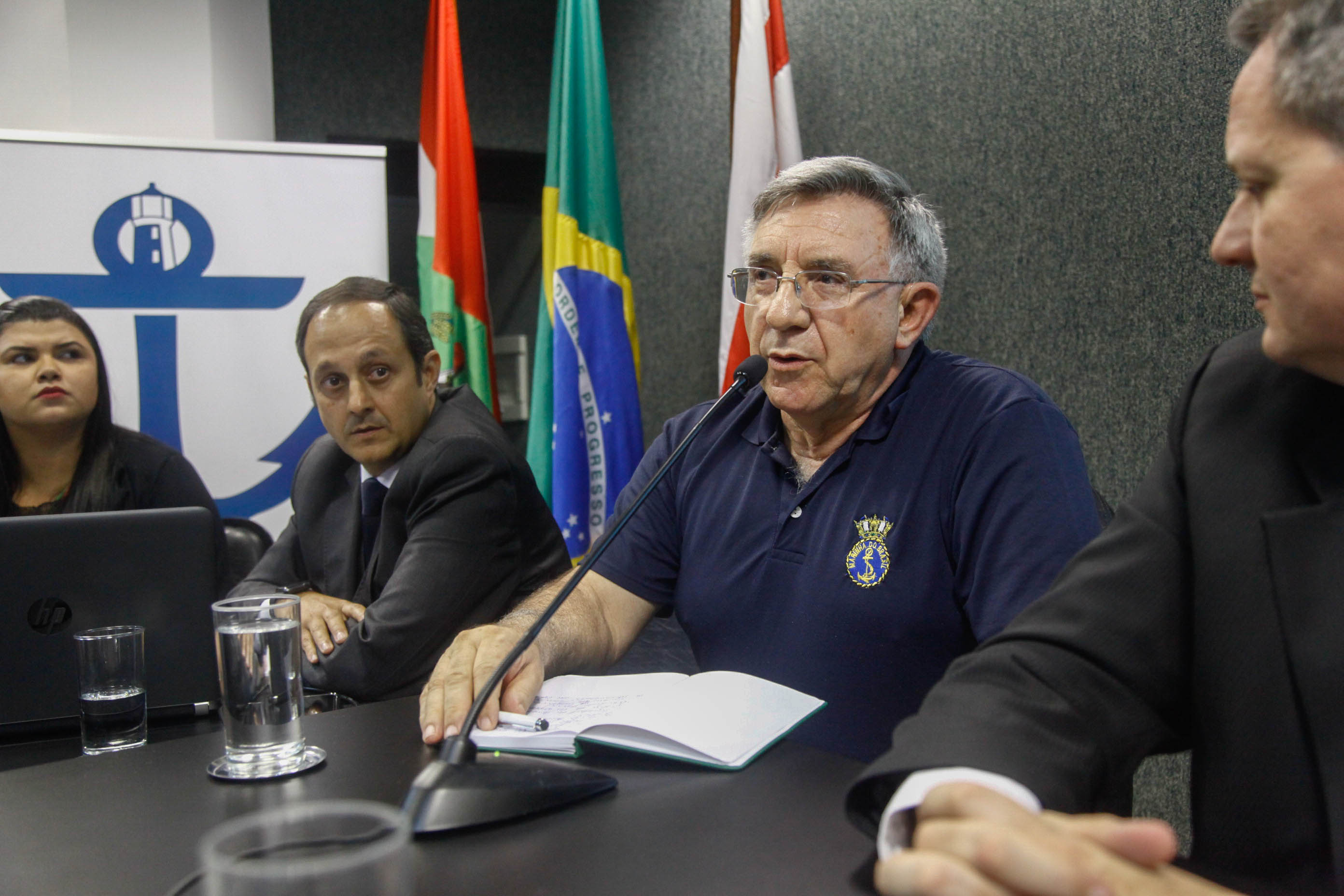Frente Parlamentar para o Desenvolvimento do Setor Náutico.