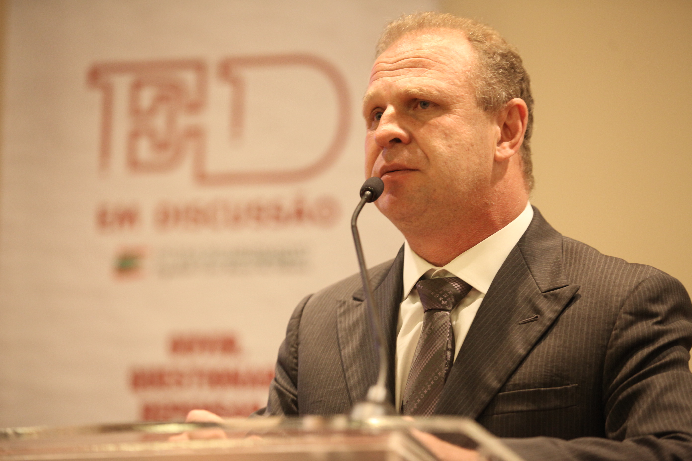 Palestra com José Mariano Beltrame.