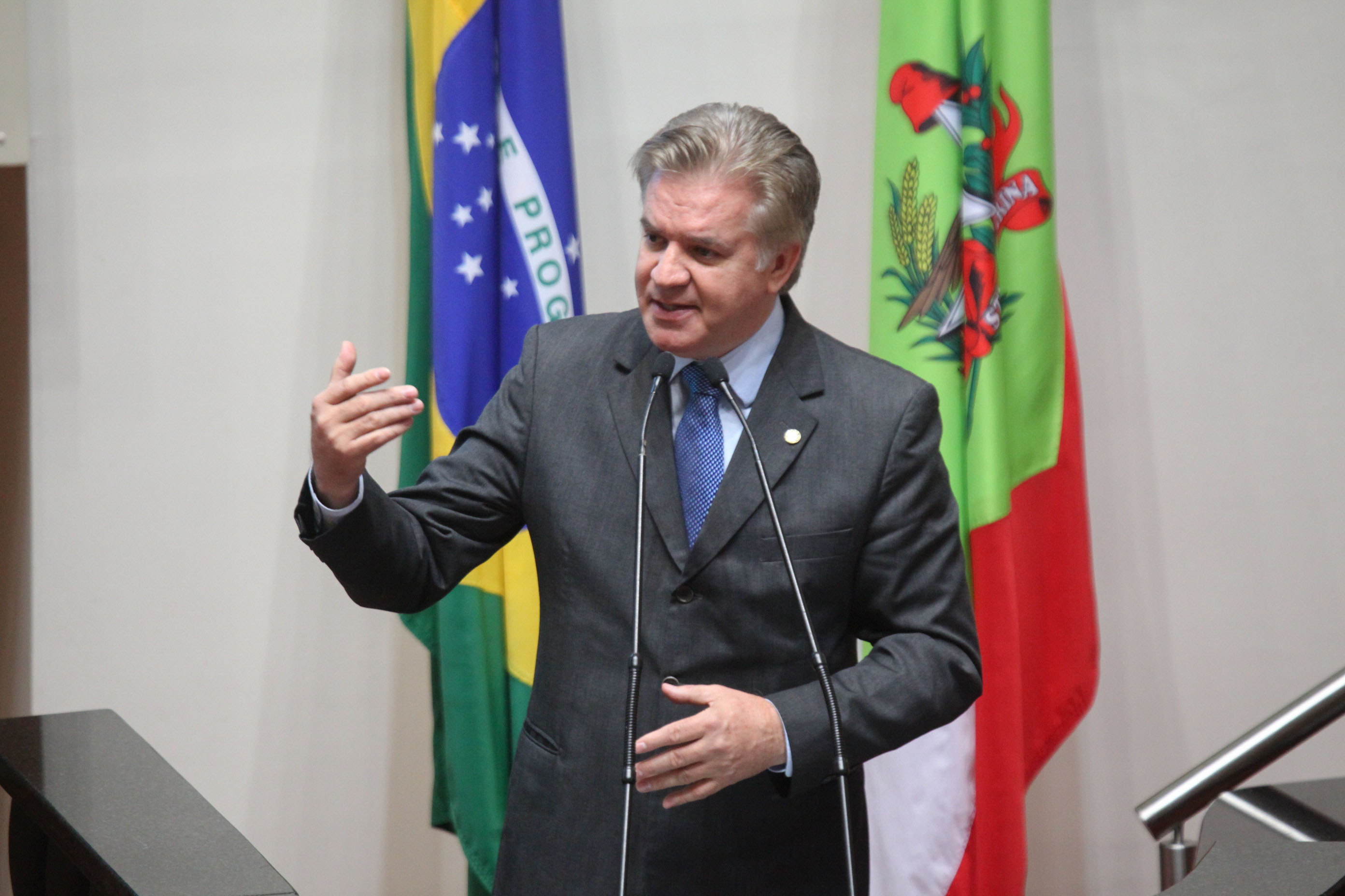 Deputado Cesar Valduga (PCdoB). Sessão Ordinária.