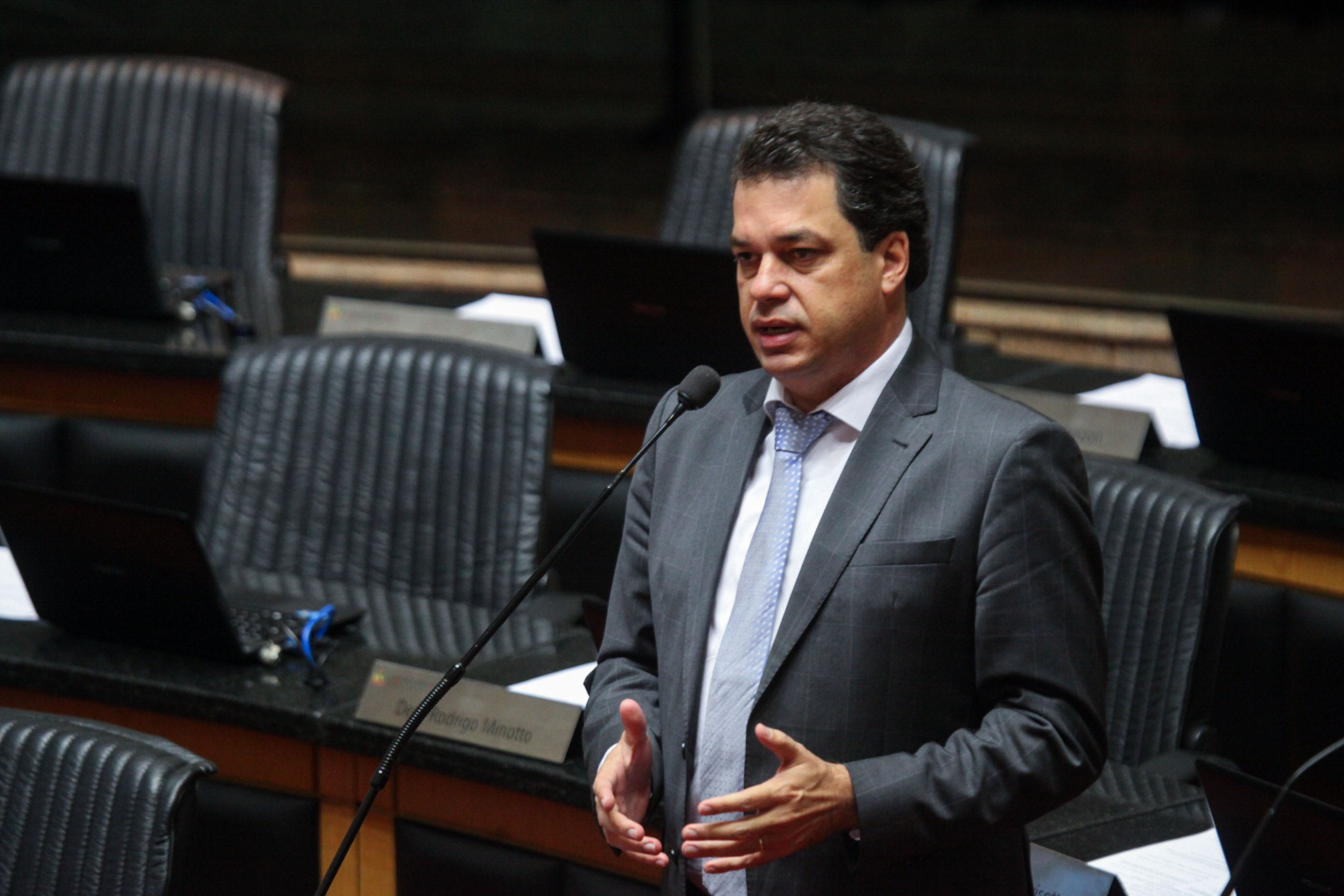 Deputado Rodrigo Minotto (PDT). Sessão Ordinária.