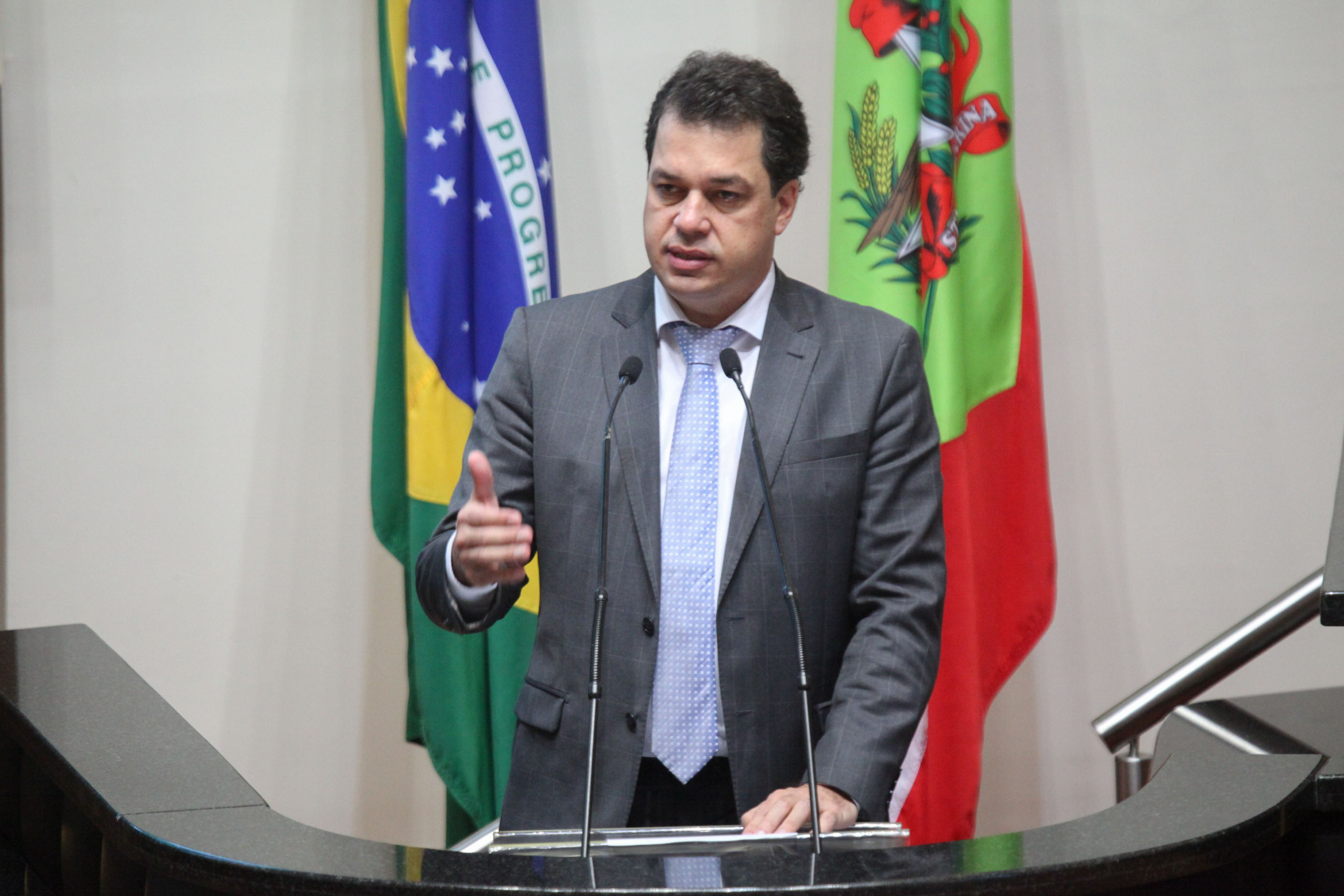 Deputado Rodrigo Minotto (PDT). Sessão Ordinária.