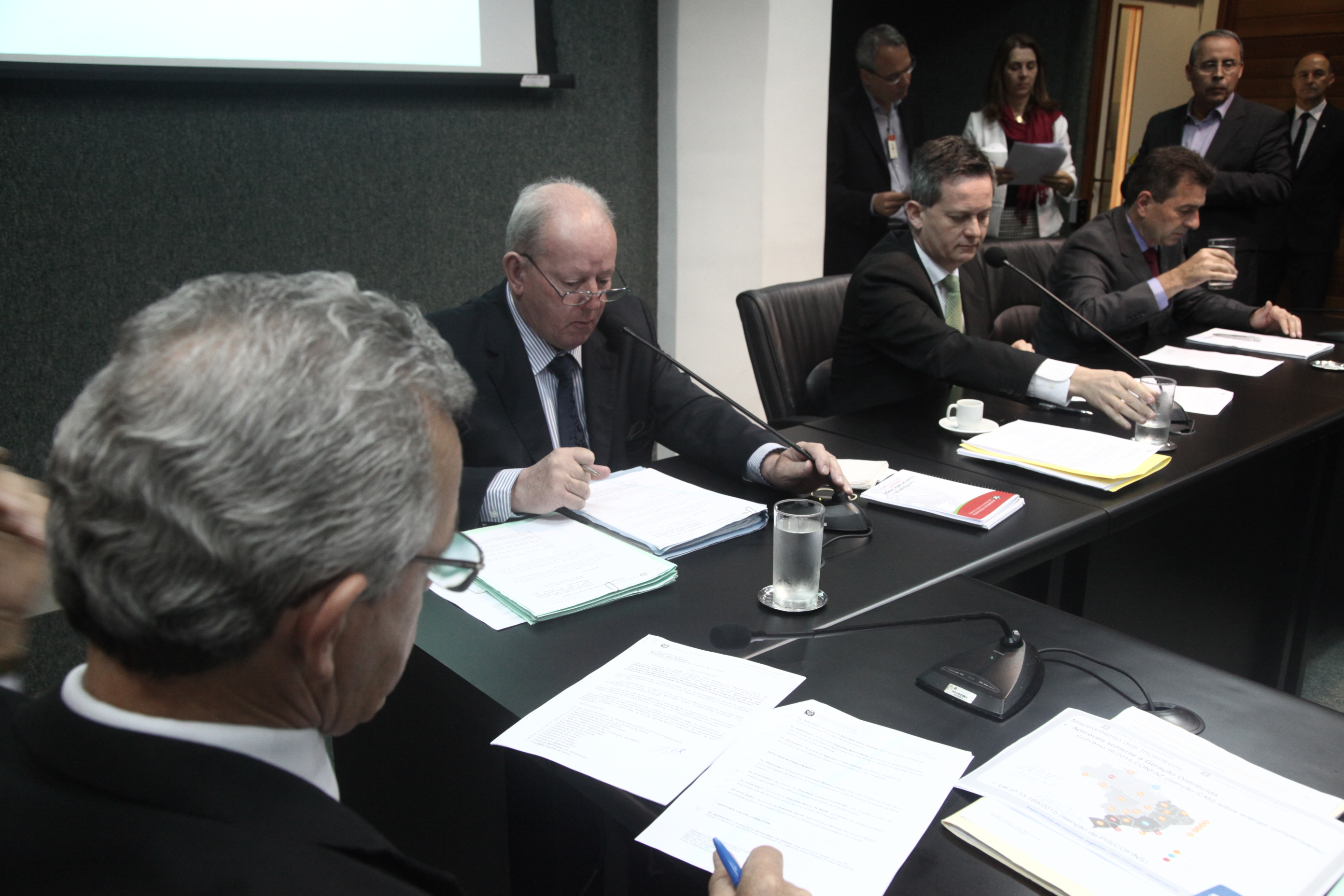Comissão de Constituição e Justiça.