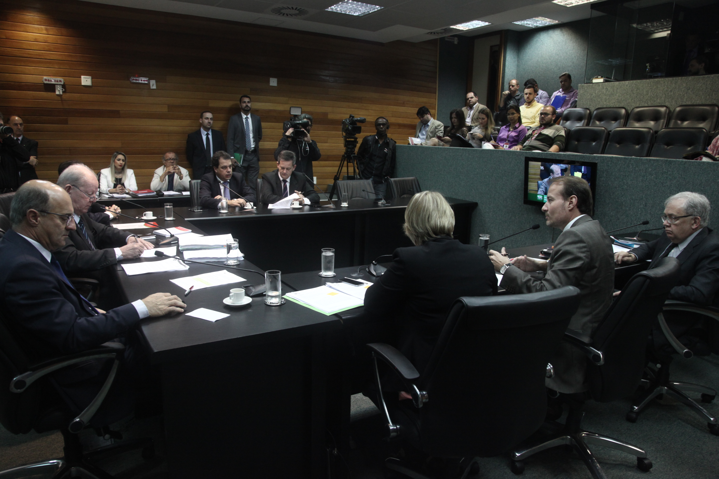 Comissão de Finanças de Tributação.