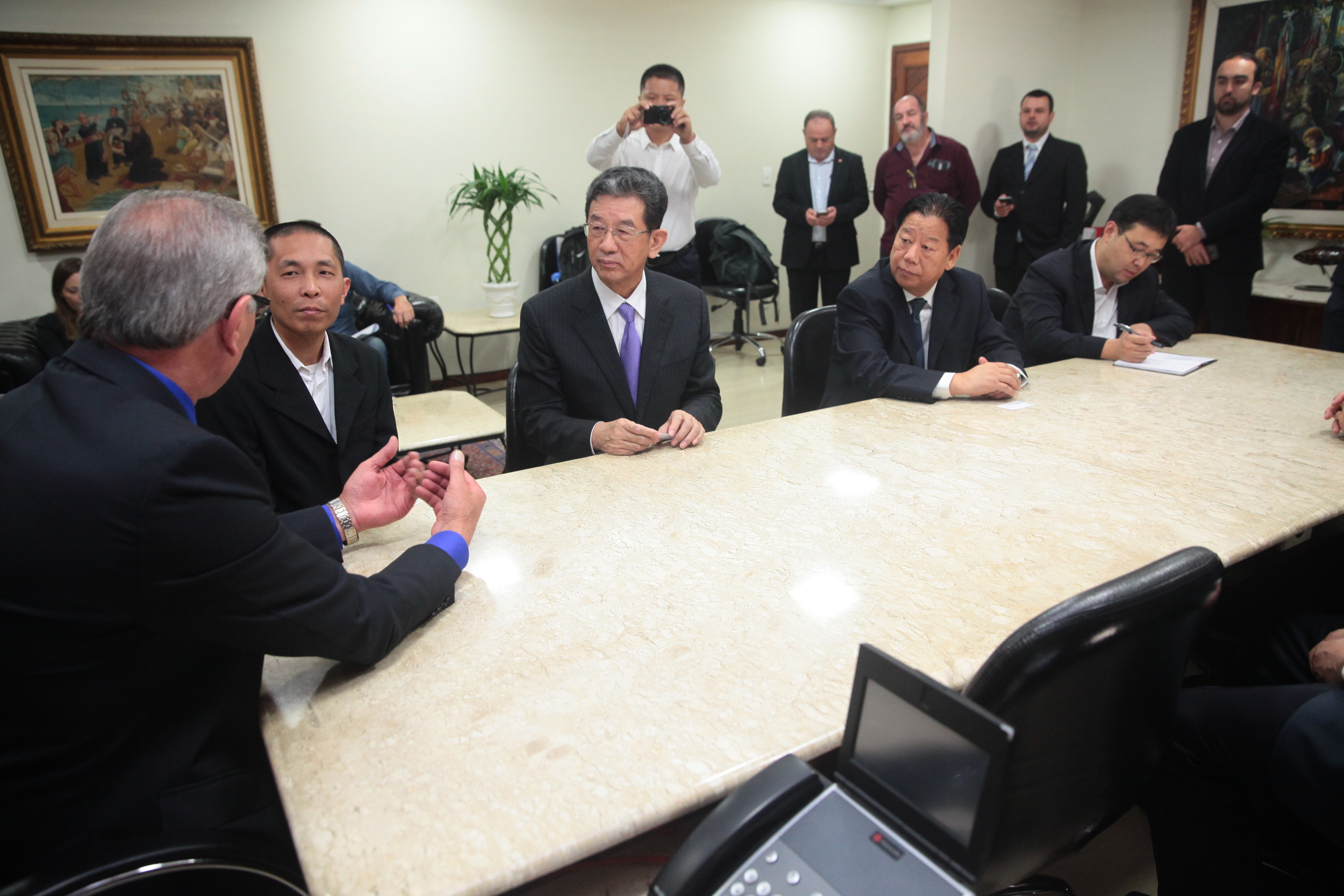 Presidência da Alesc Recebe Comitiva Chinesa.