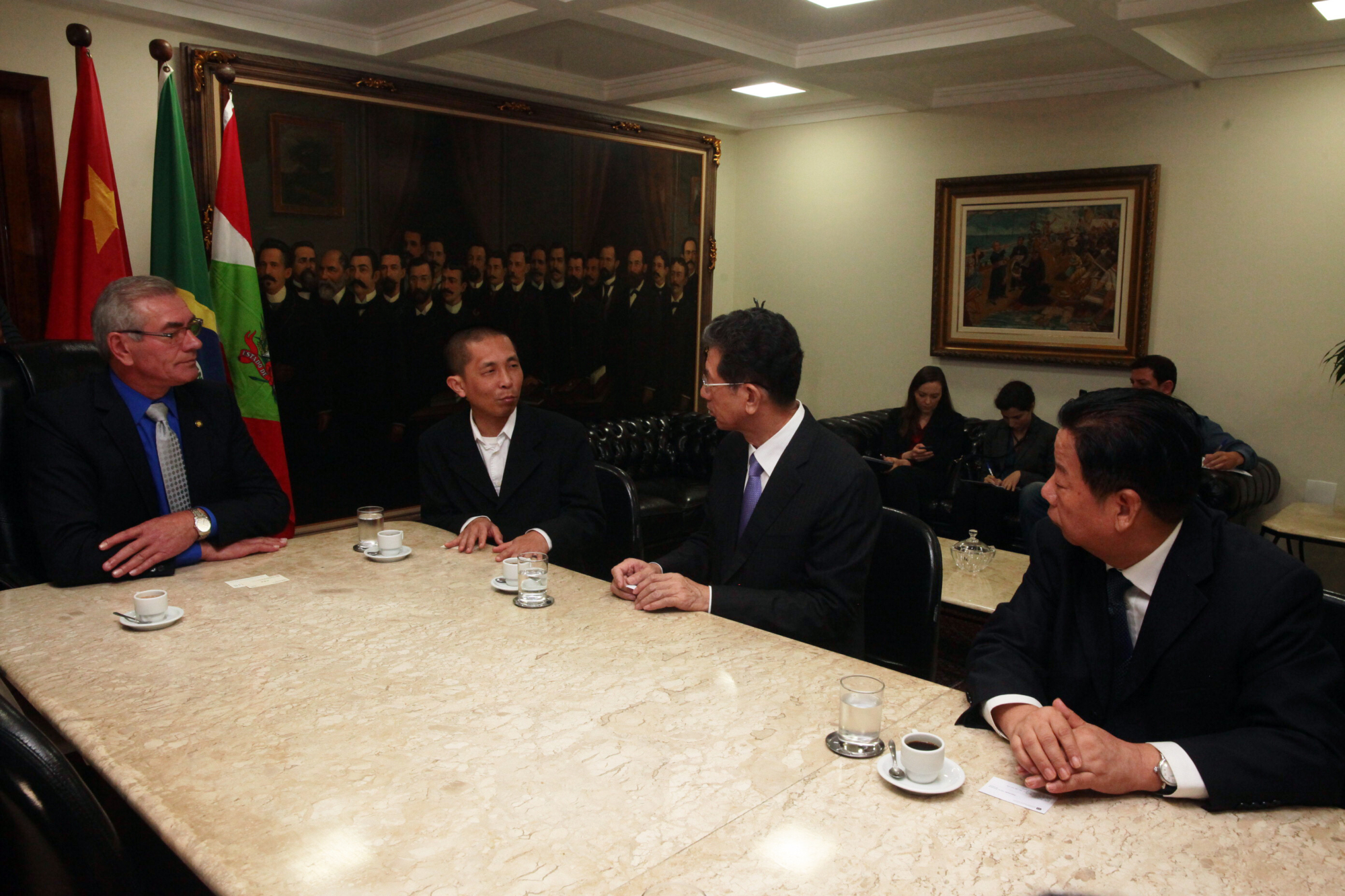 Presidência da Alesc recebe visita de delegação chinesa da província de Shanxi